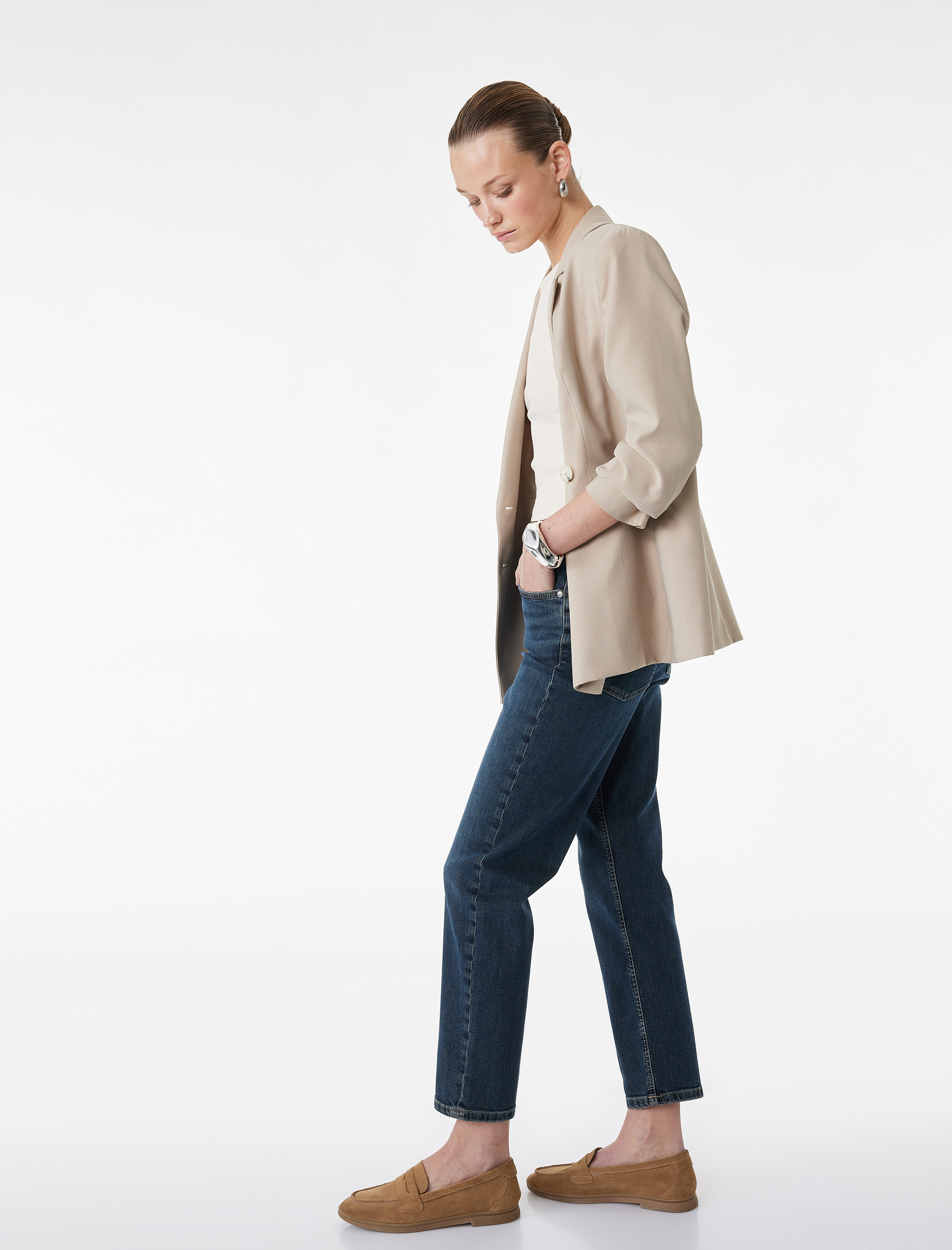   Düz Paça Cepli Düğmeli Normal Bel Pamuklu Straight Fit Denim Pantolon - Straight Jeans