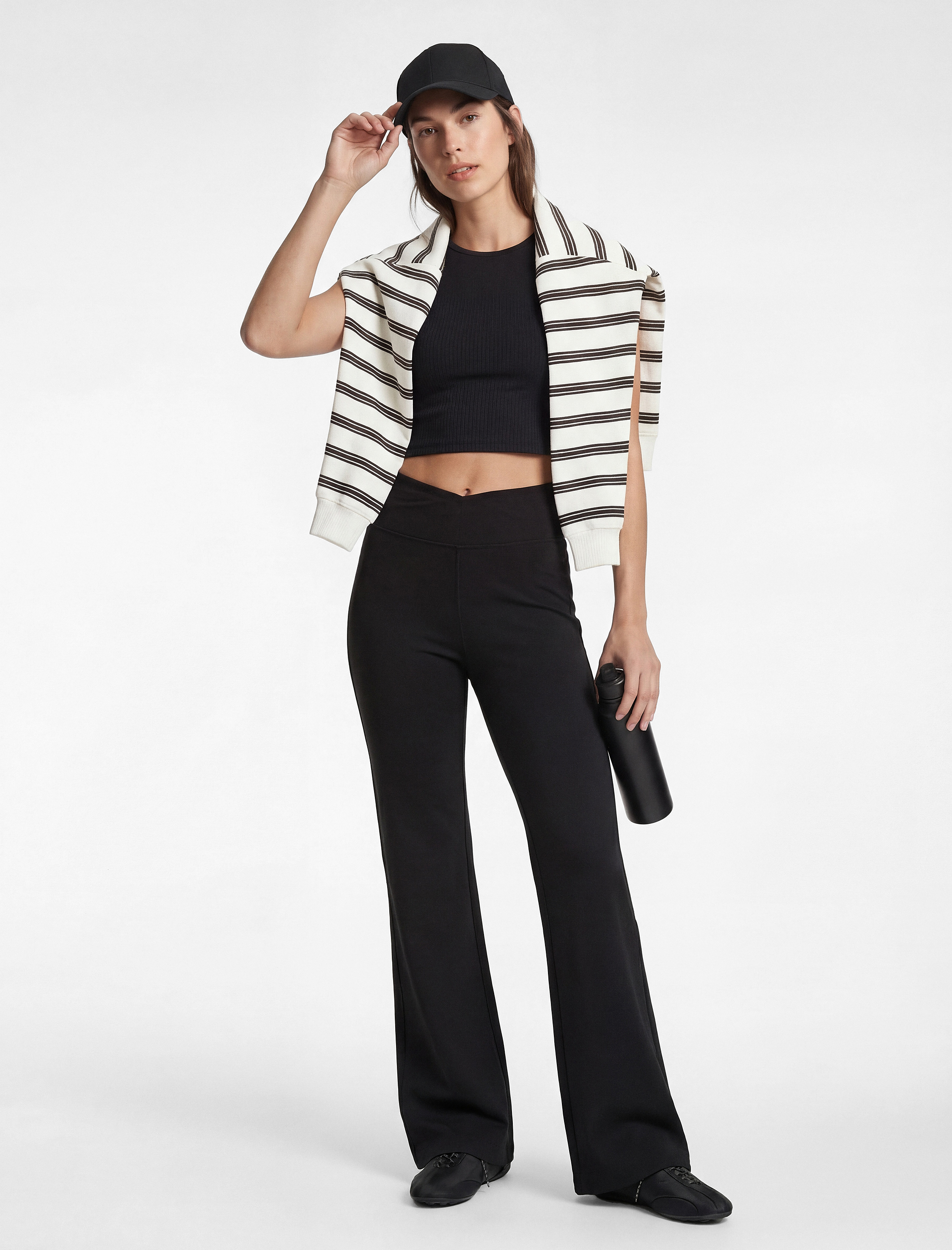   Kemer Detaylı Yüksek Bel İspanyol Paça Spor Tayt