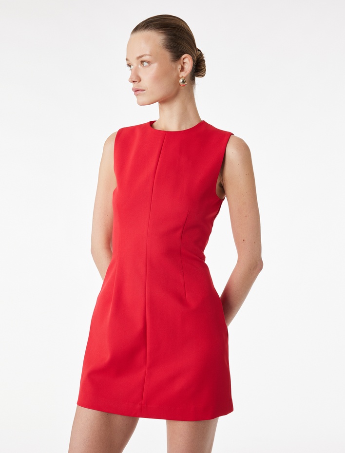  Dikiş Detaylı Kolsuz Bisiklet Yaka Mini Elbise