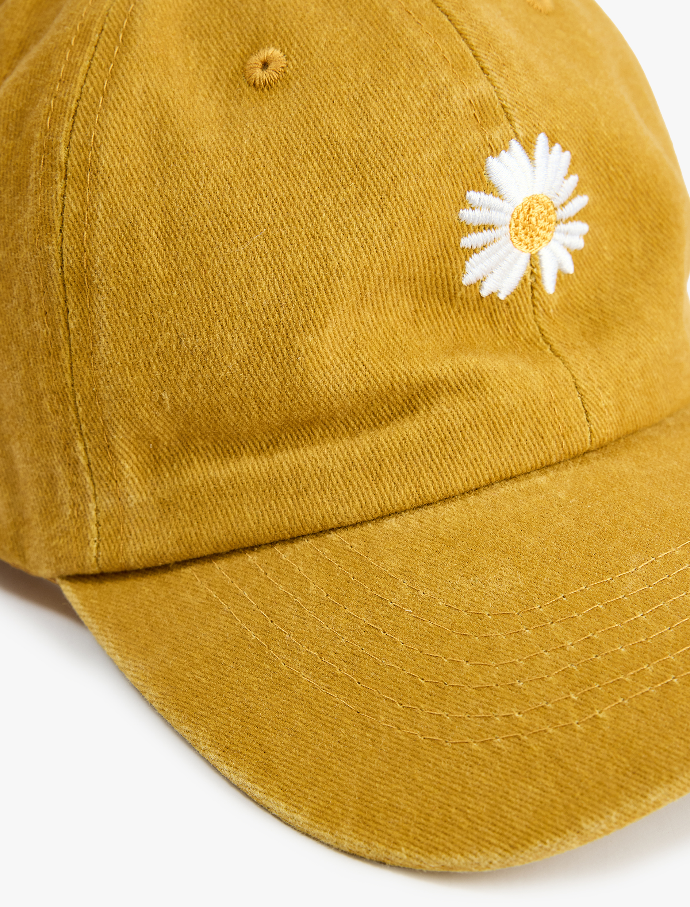  Kadın Pamuklu Çiçek İşlemeli Kep Şapka