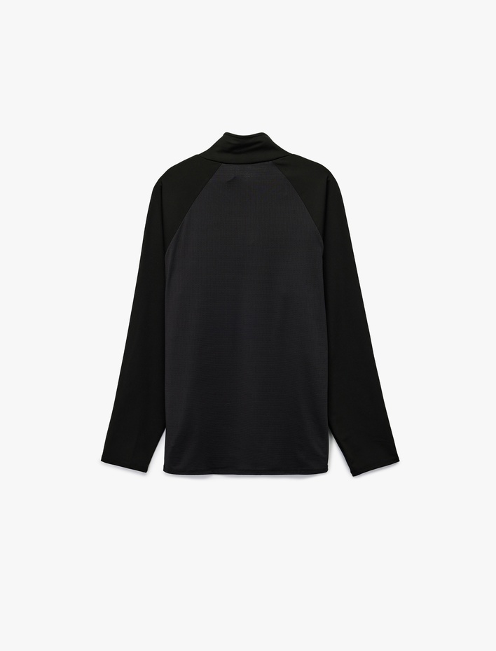  Uzun Kollu Dik Yaka Yarım Fermuarlı Spor Sweatshirt