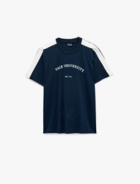 Regular Fit Kısa Kollu Bisiklet Yaka Renk Bloklu Baskılı Lisanslı Yale Tişört