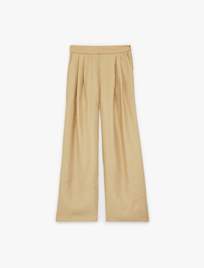  Rahat Kalıp Cepli Geniş Paça Pileli Pantolon