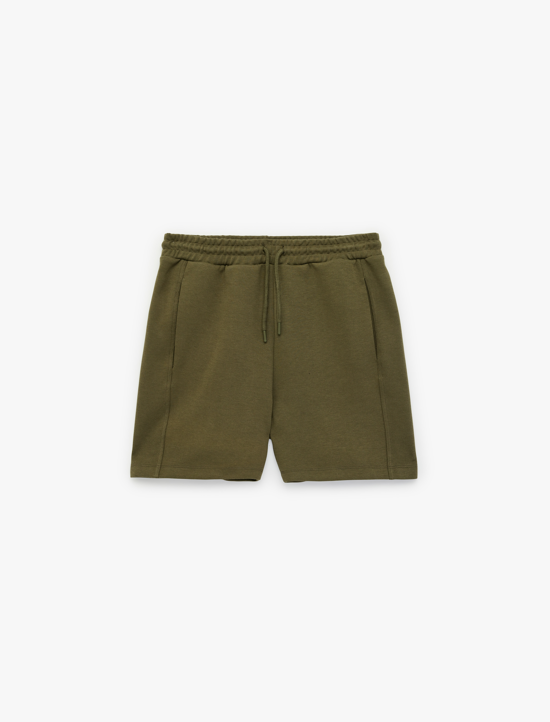   Dikiş Detaylı Cepli Beli Bağcıklı Şort