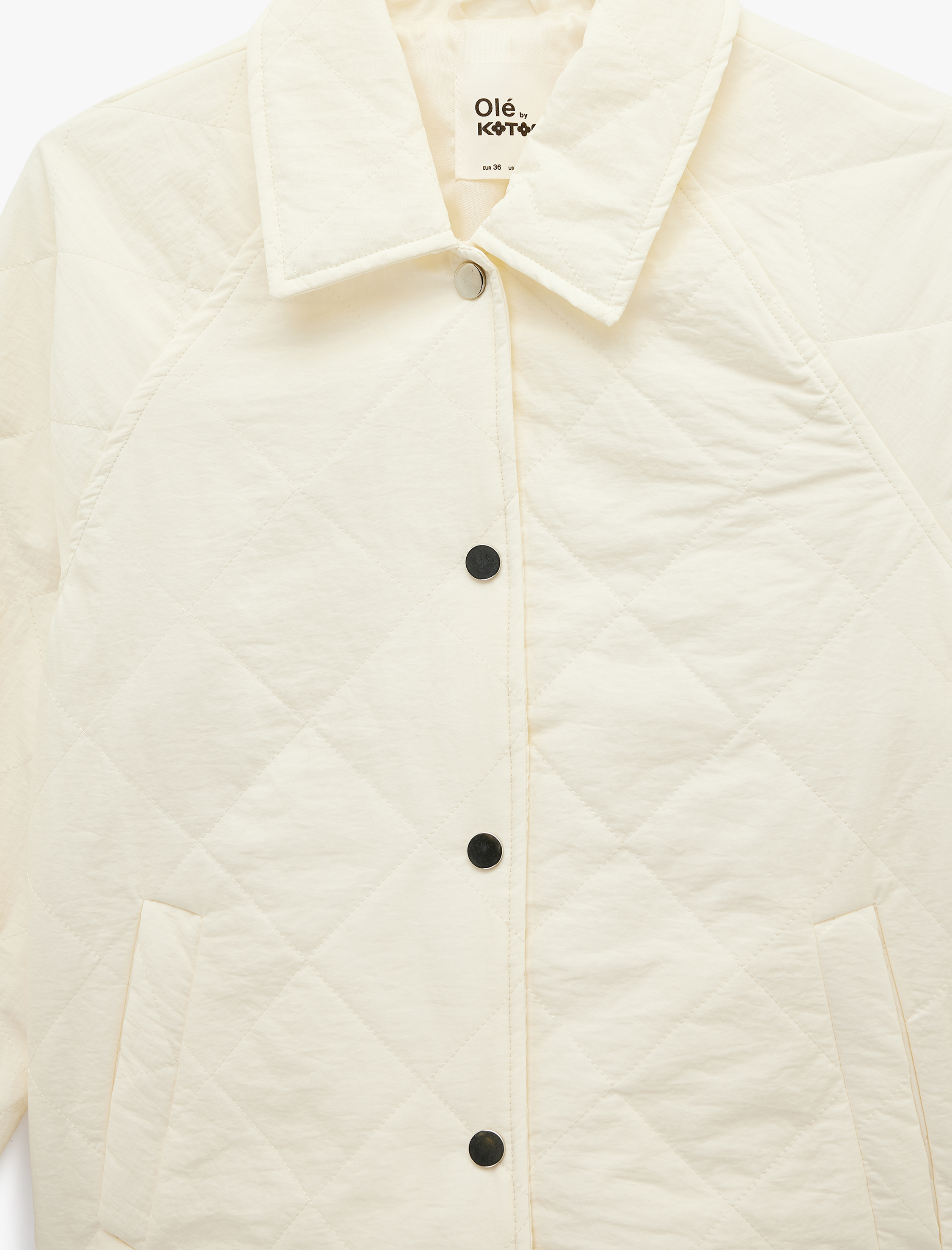   Klasik Yaka Çıtçıt Düğmeli Cepli Oversize Kapitone Ceket