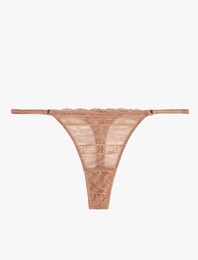 Dantel Detaylı String Külot