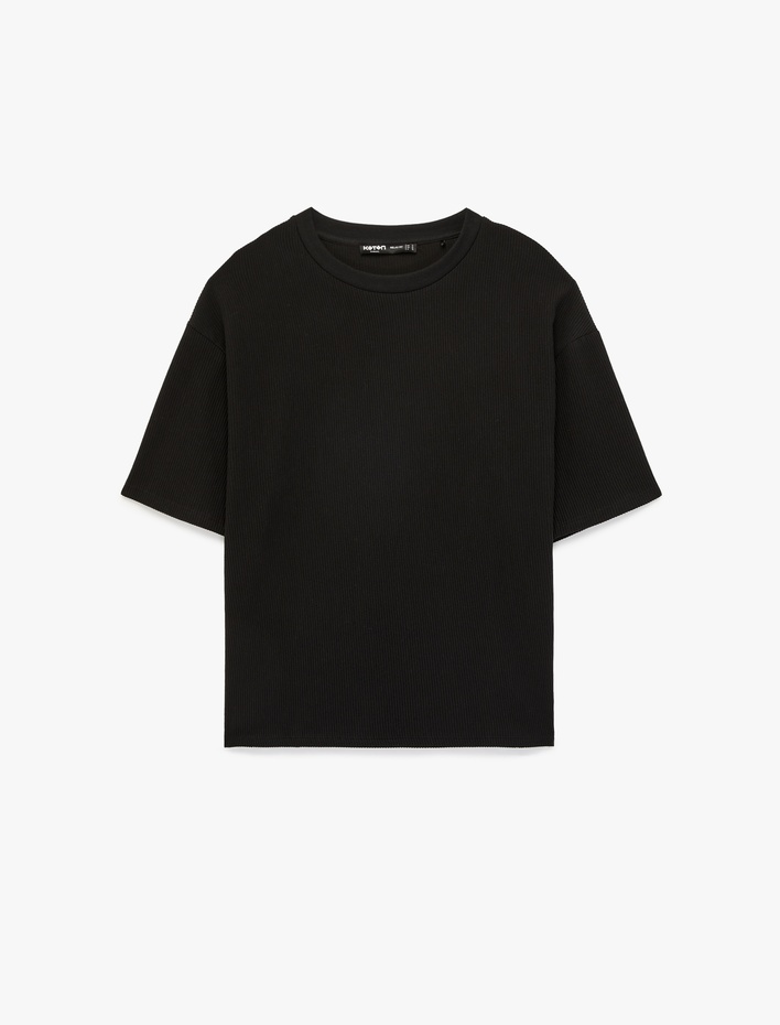  Kısa Kollu Bisiklet Yaka Pamuklu Basic Oversize Tişört