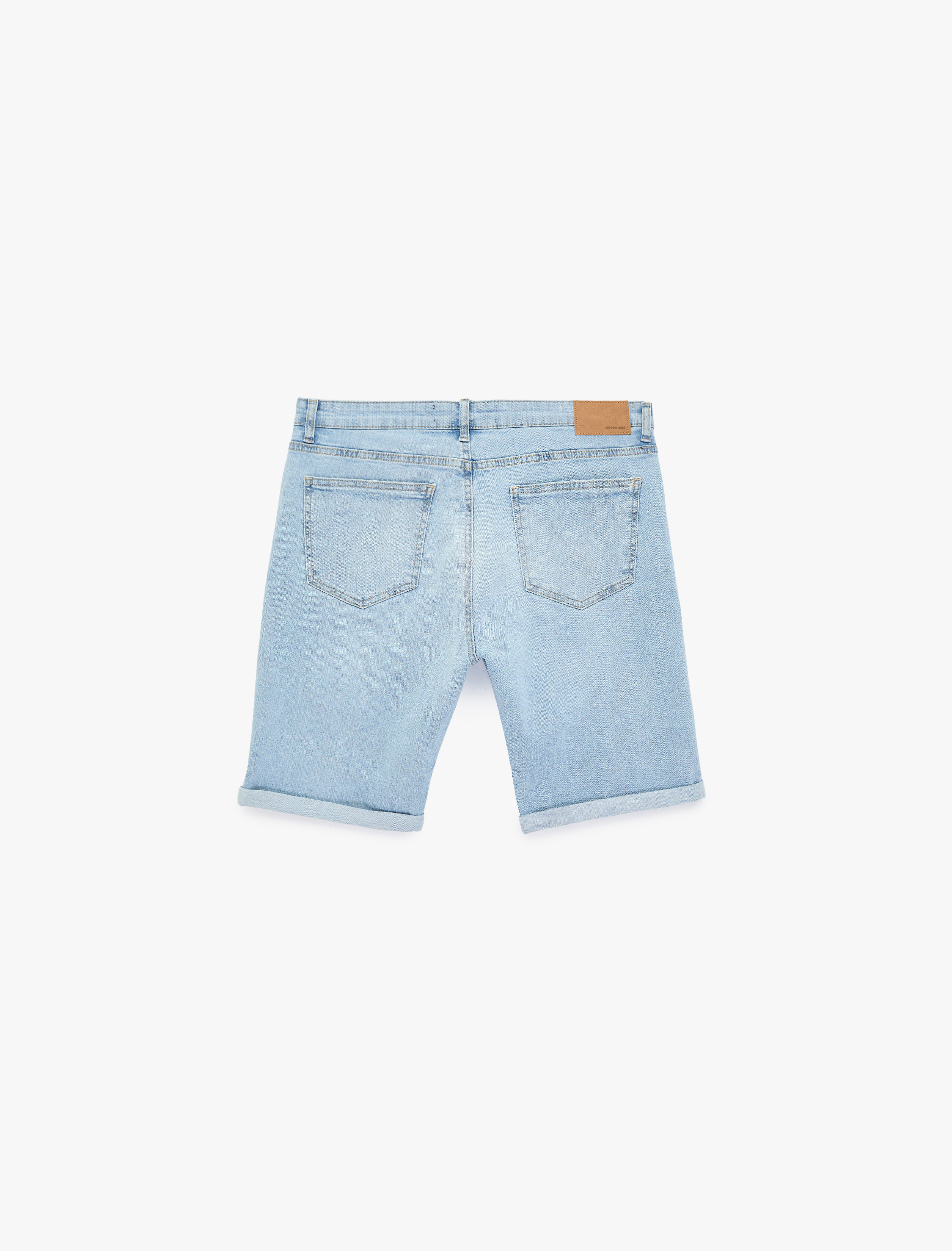   Pamuklu Cepli Bermuda Slim Fit Jean Şort