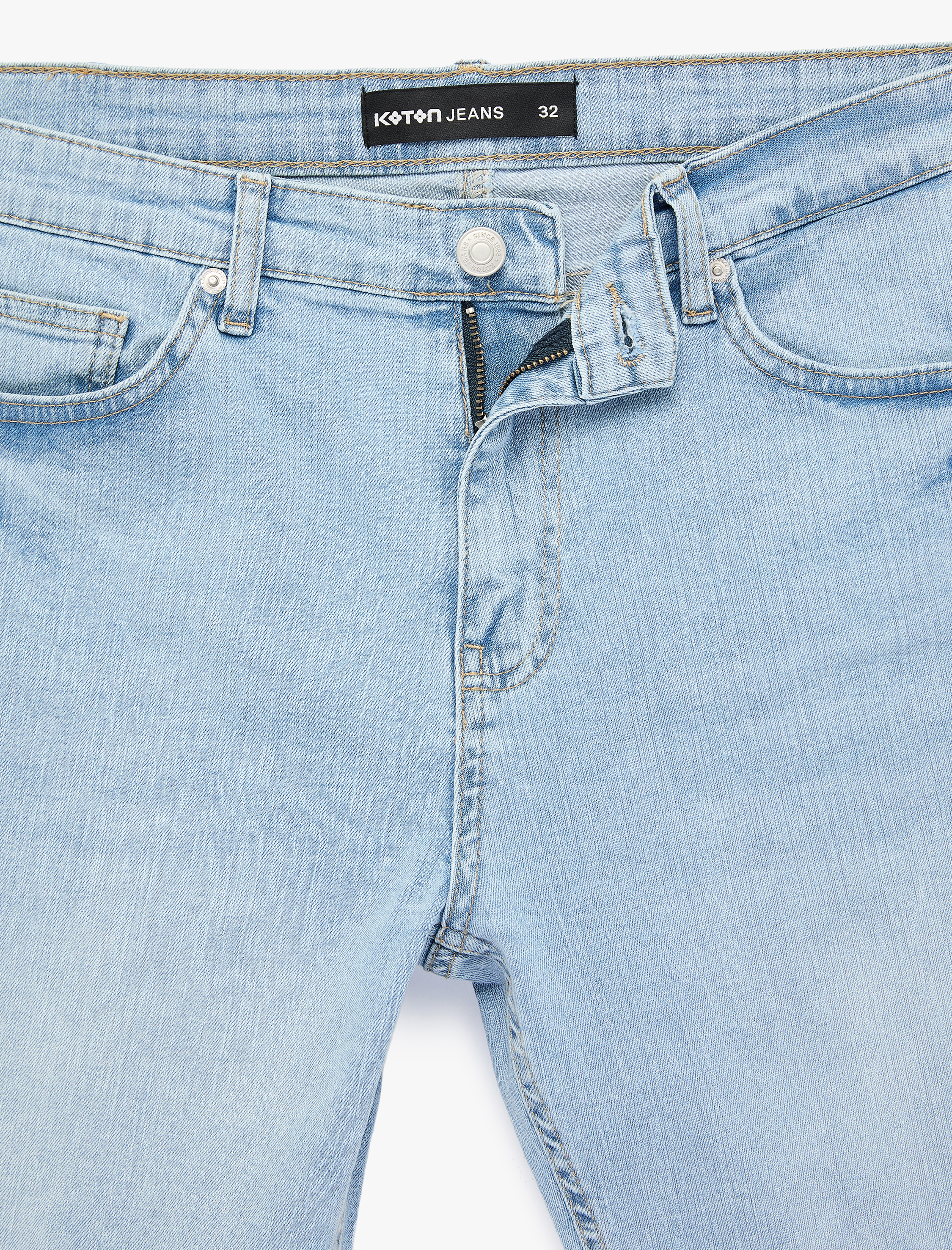   Pamuklu Cepli Bermuda Slim Fit Jean Şort