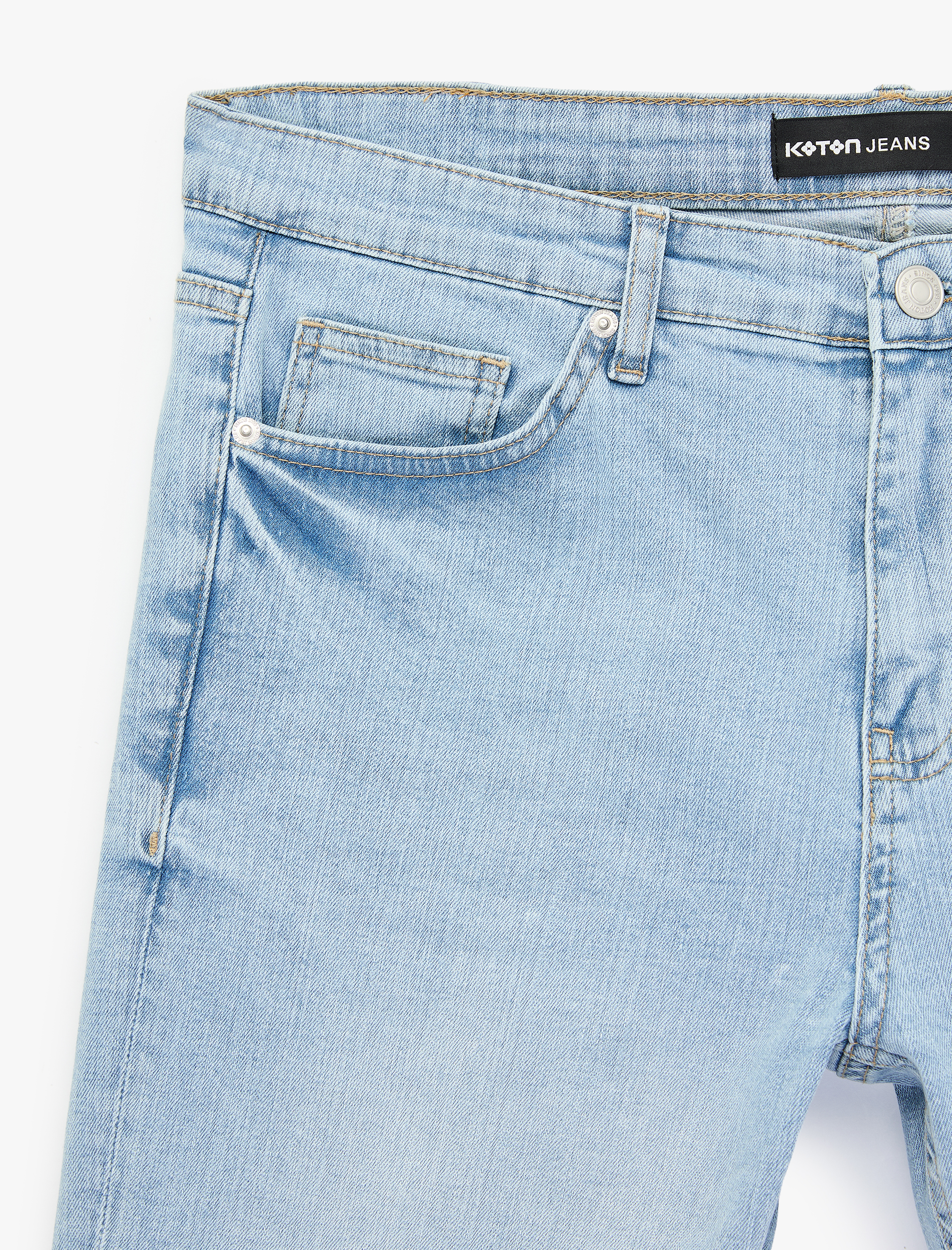   Pamuklu Cepli Bermuda Slim Fit Jean Şort