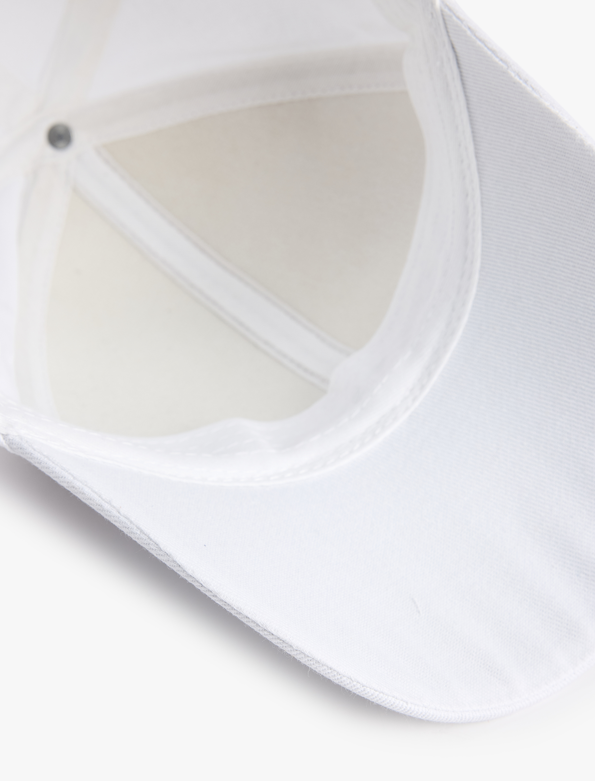  Kadın Pamuklu Çiçek İşlemeli Kep Şapka