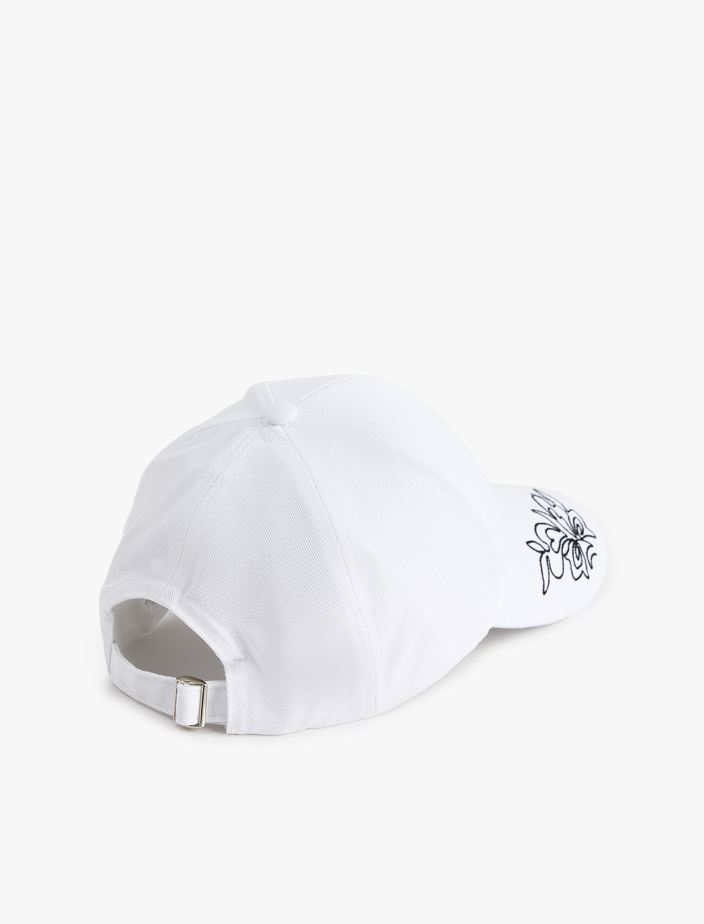  Kadın Pamuklu Çiçek İşlemeli Kep Şapka