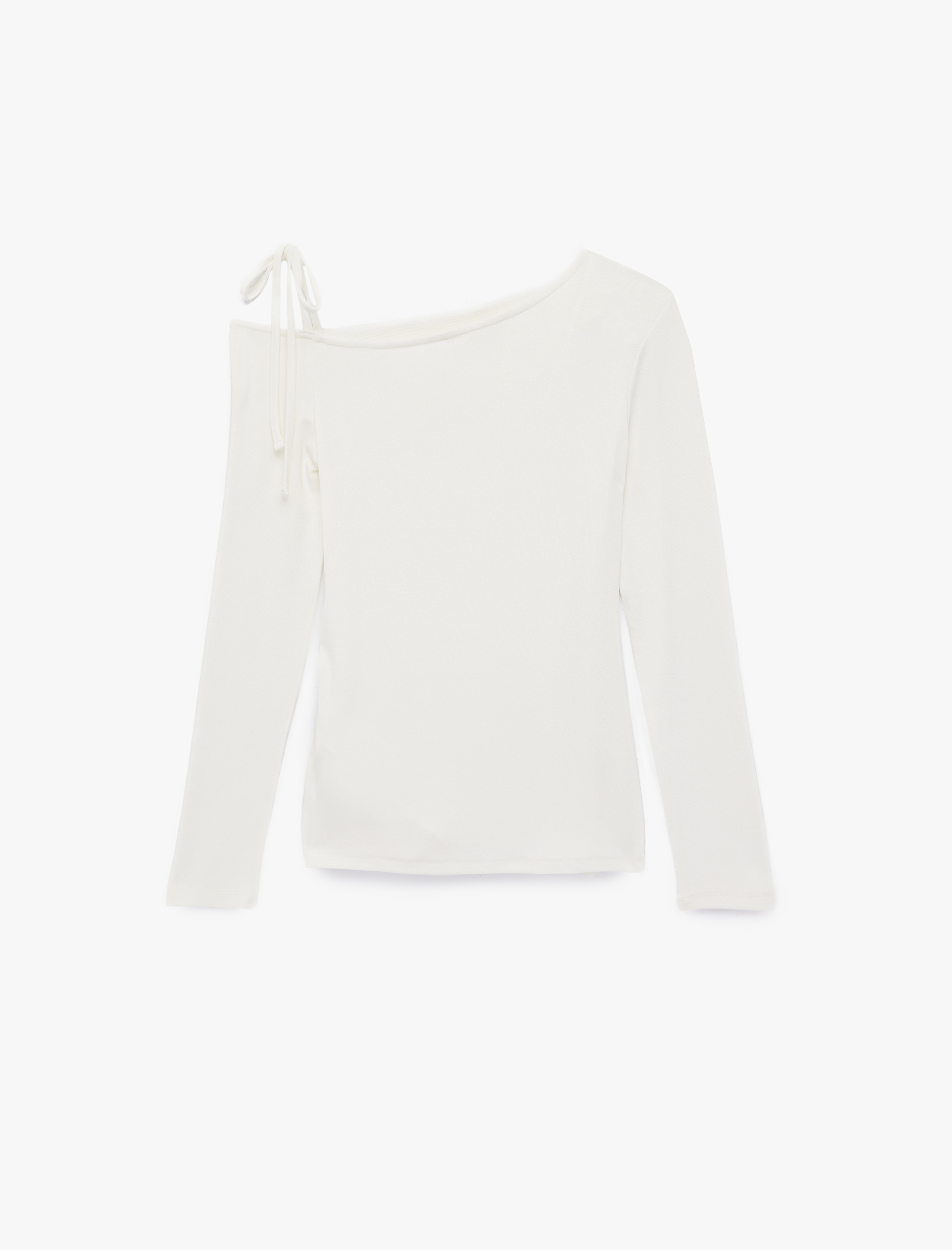   Slim Fit Fırfırlı Gül Aplike Detaylı Büzgülü Uzun Kollu Kayık Yaka Bluz