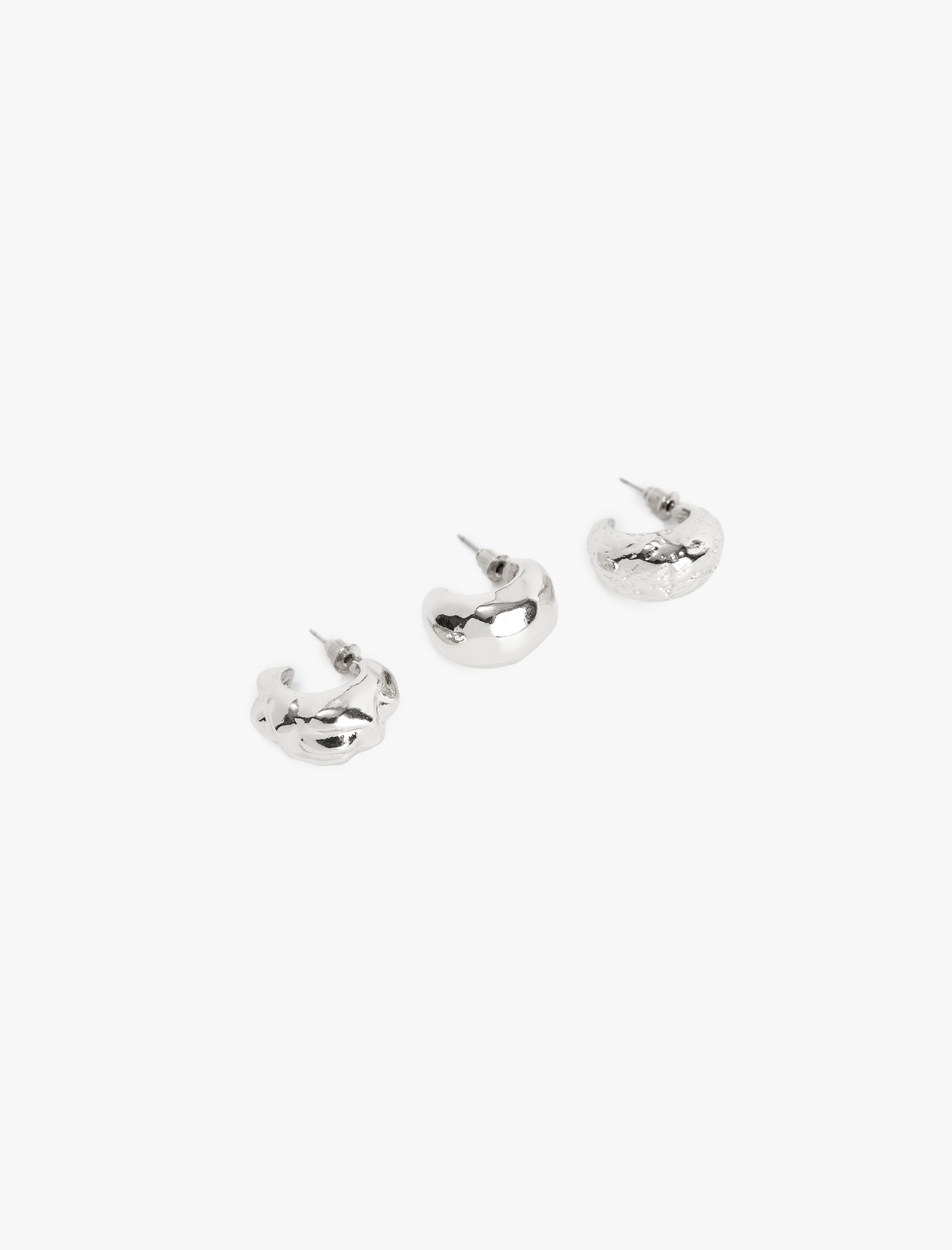  Kadın 3'lü Dokulu Halka Küpe Seti