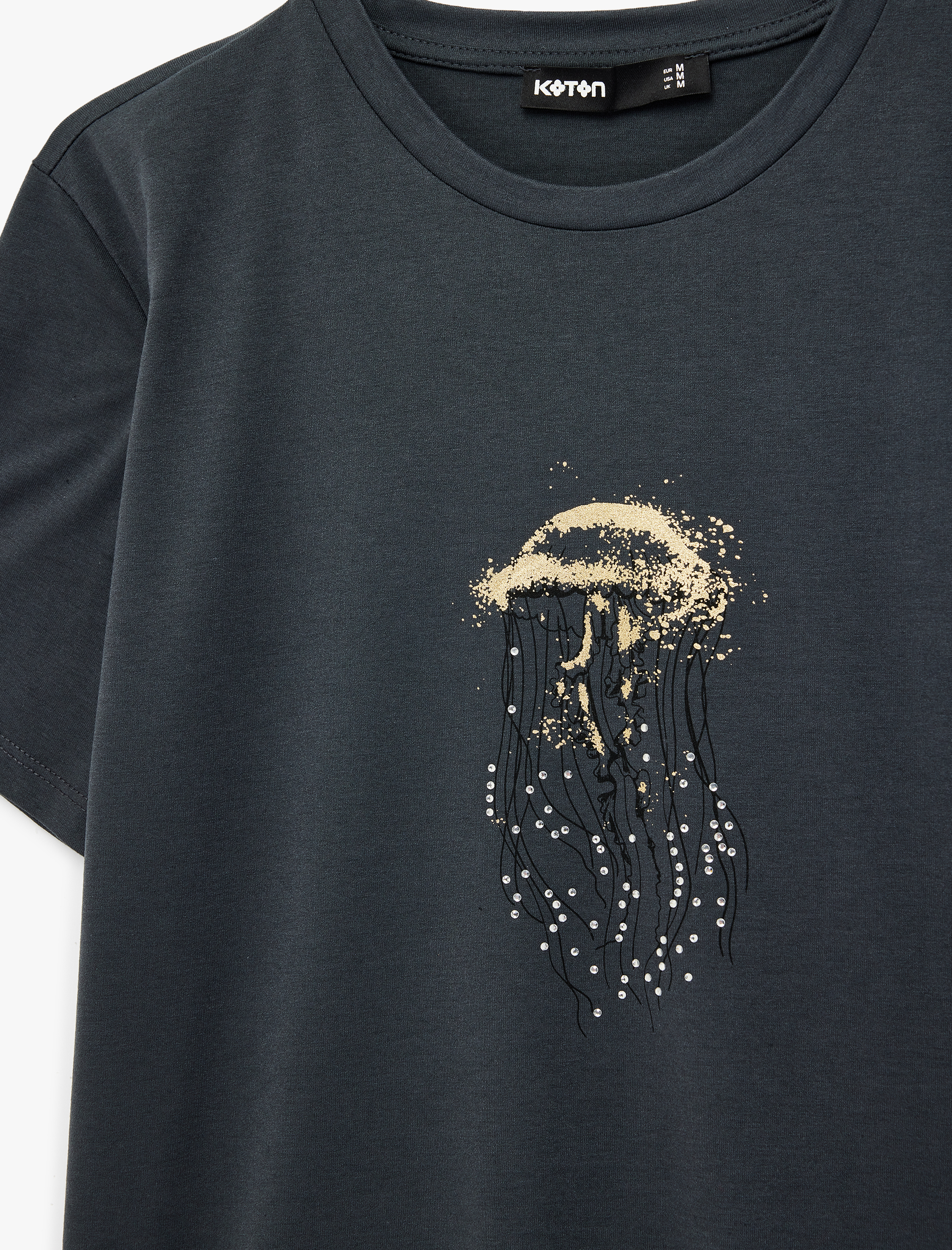   Kısa Kollu Bisiklet Yaka Taşlı Deniz Anası Grafik Baskılı Tişört