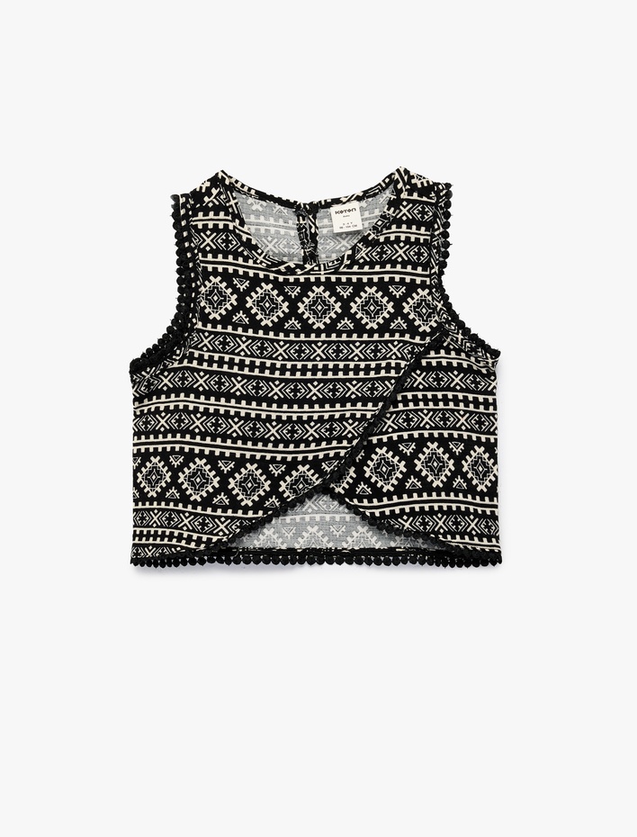 Kız Bebek Kolsuz Bisiklet Yaka Asimetrik Kesim Nakış Detaylı Pamuklu Bluz