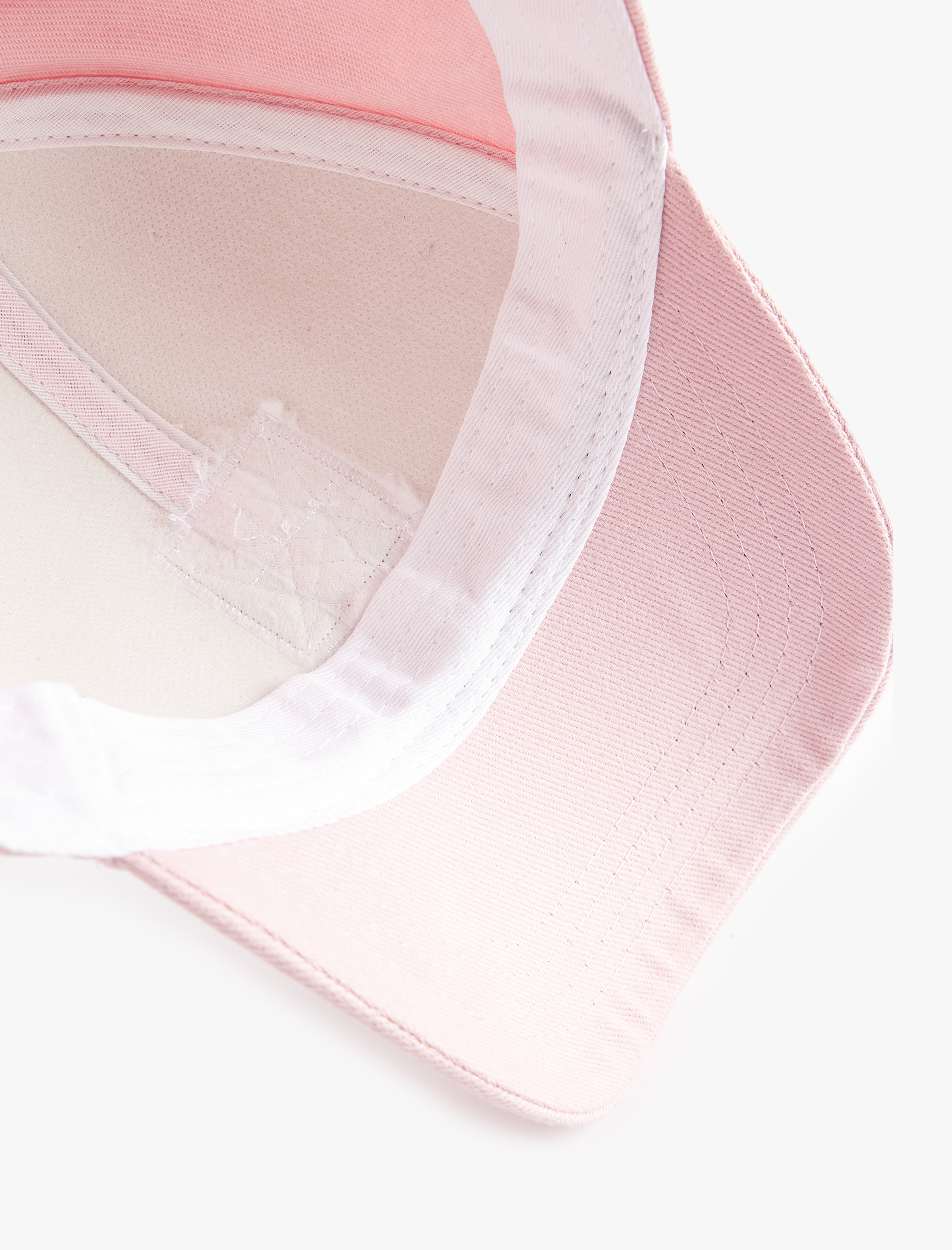  Kadın Pamuklu Kalp Aplikeli Kep Şapka