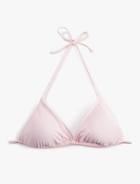 Boyundan Bağlamalı Üçgen Bikini Üstü