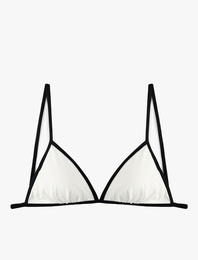 Kontrast Detaylı İpli Üçgen Bikini Üstü