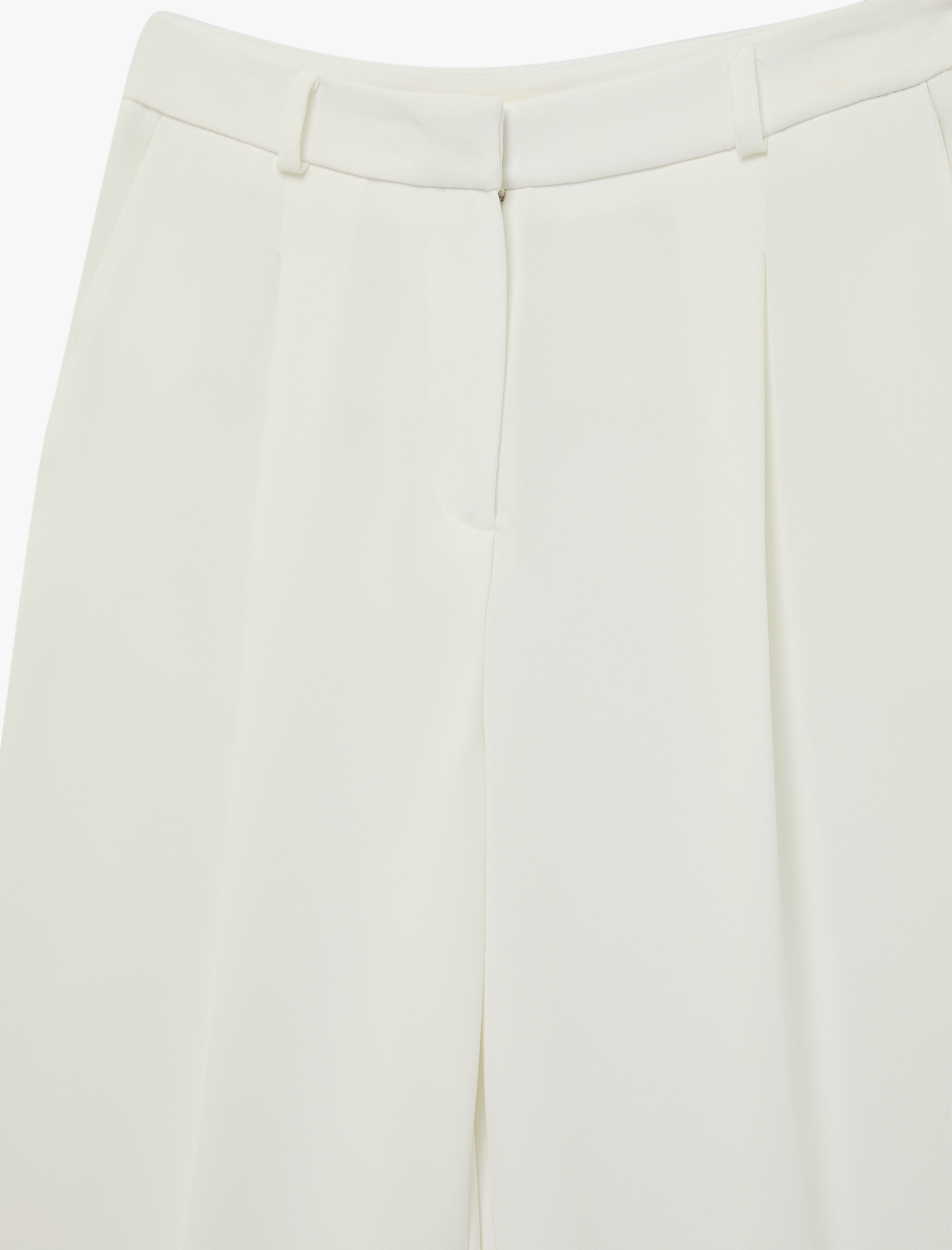   Krep Kumaş Cepli Pileli Düz Geniş Paça Pantolon