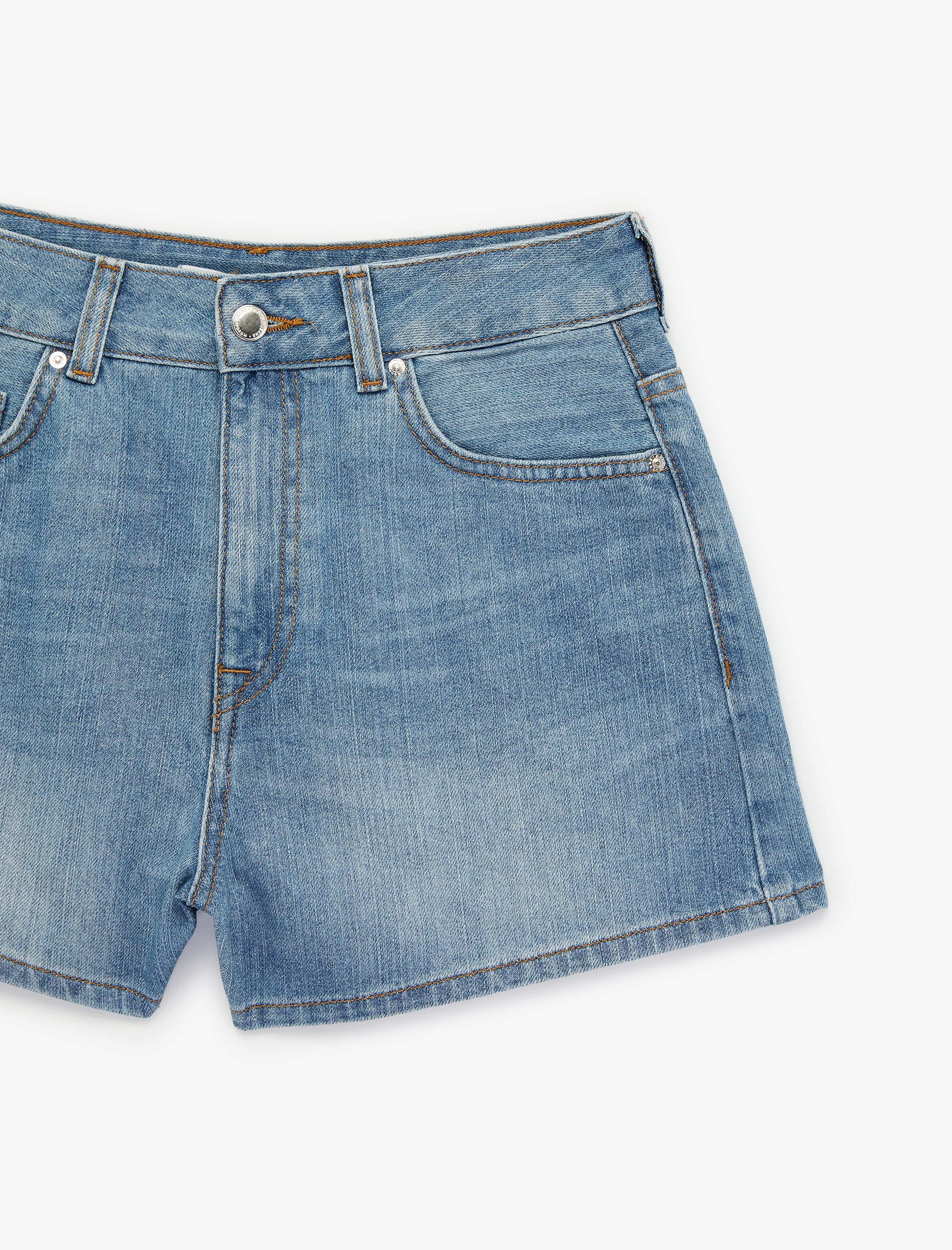   Normal Bel Cepli Düğmeli Pamuklu Mini Denim Şort