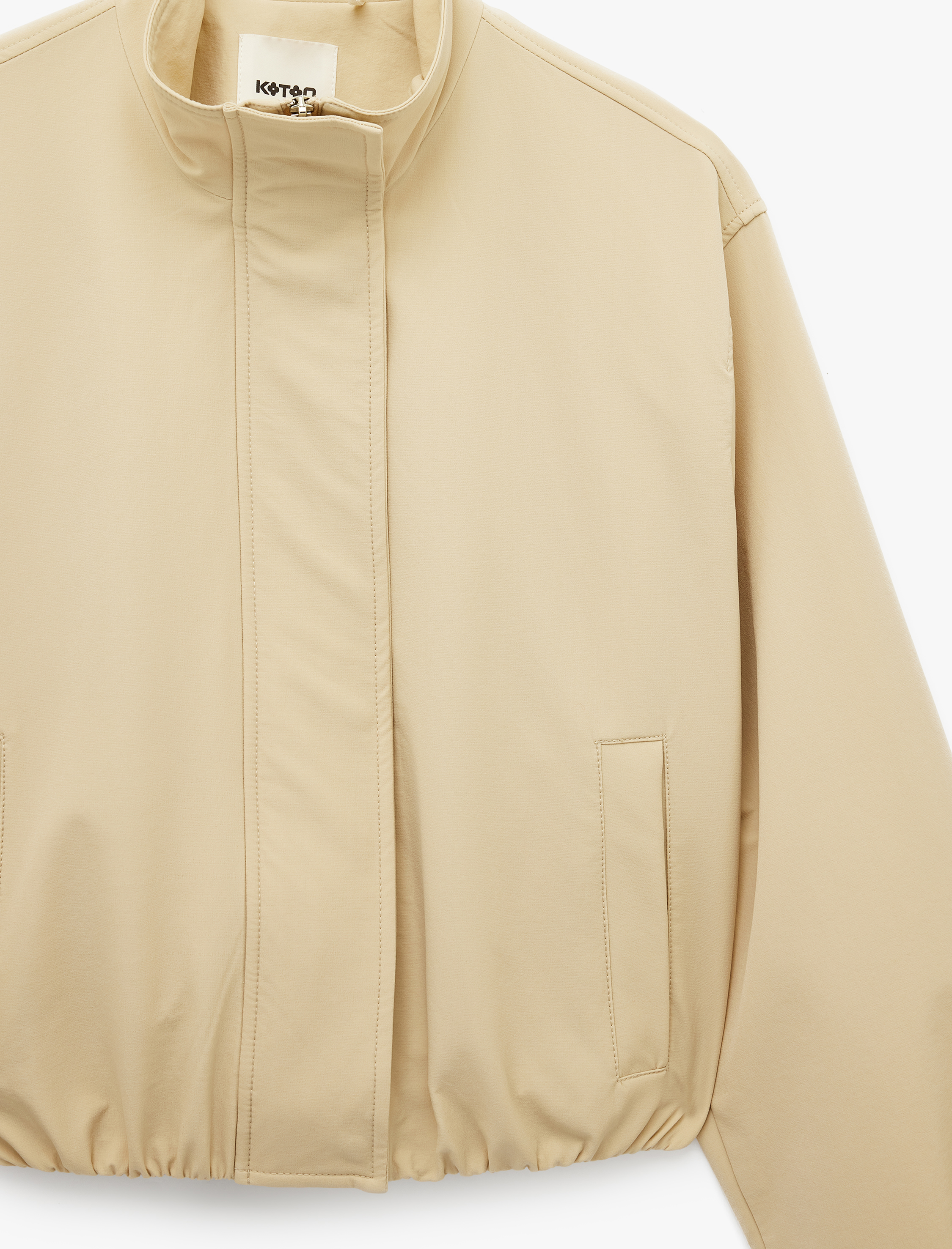   Uzun Kollu Cepli Fermuarlı Dik Yaka Crop Gabardin Bomber Ceket