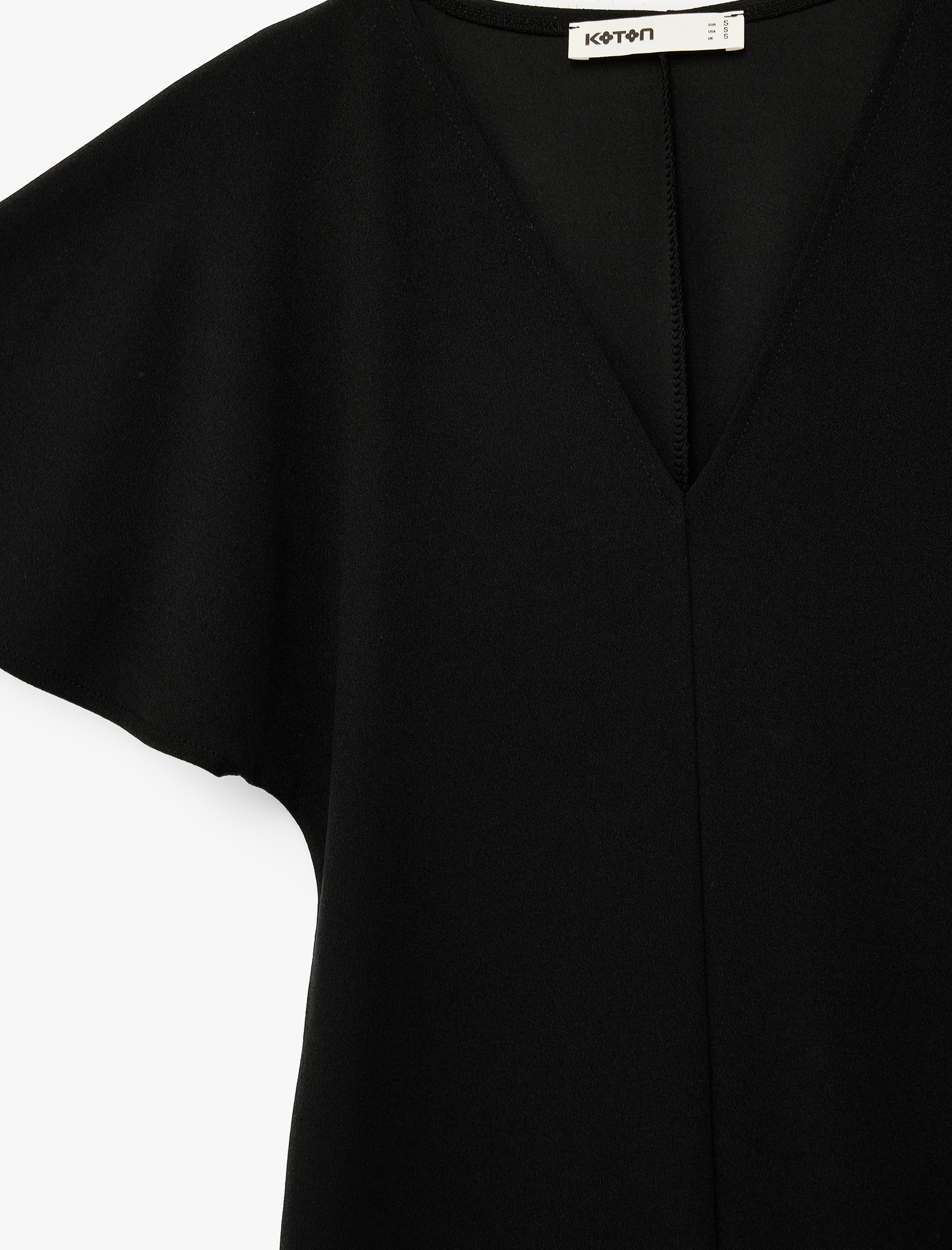   Krep Scuba Kumaş Kısa Yarasa Kollu Yırtmaçlı V Yaka Midi Elbise