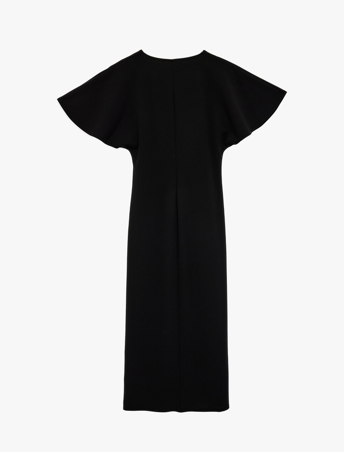  Krep Scuba Kumaş Kısa Yarasa Kollu Yırtmaçlı V Yaka Midi Elbise