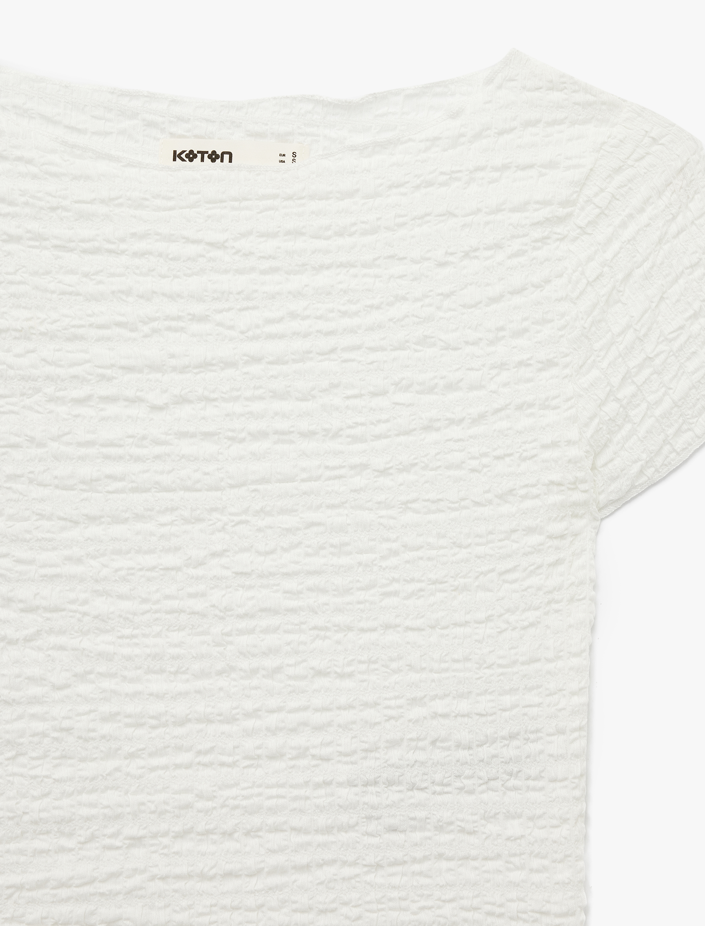   Bürümcük Kumaş Slim Fit  Kısa Kollu Yuvarlak Kayık Yaka Tişört