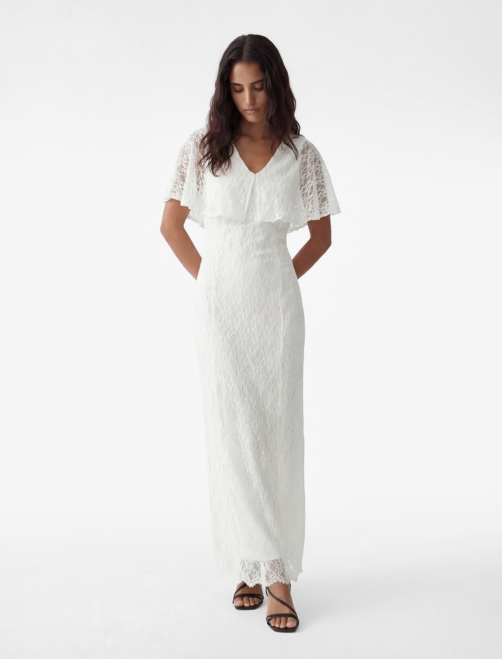  Slim Fit Pelerin Kol V Yaka Uzun Dantel Elbise