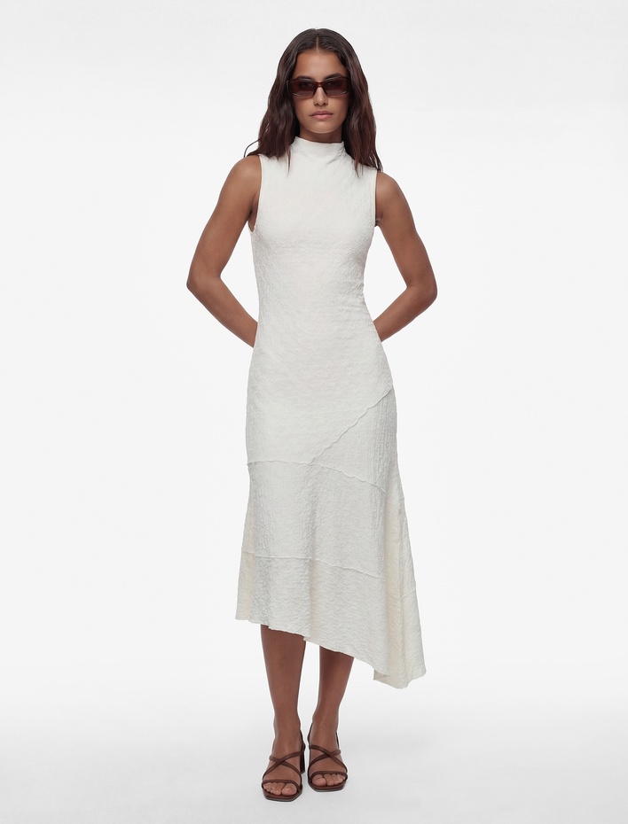  Asimetrik Slim Fit Dik Yaka Kolsuz Dantel Midi Elbise