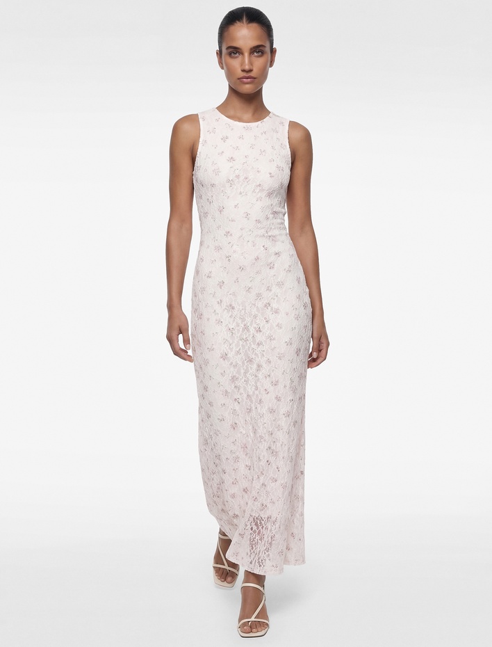  Kolsuz Bisiklet Yaka Midi Çiçekli Dantel Elbise