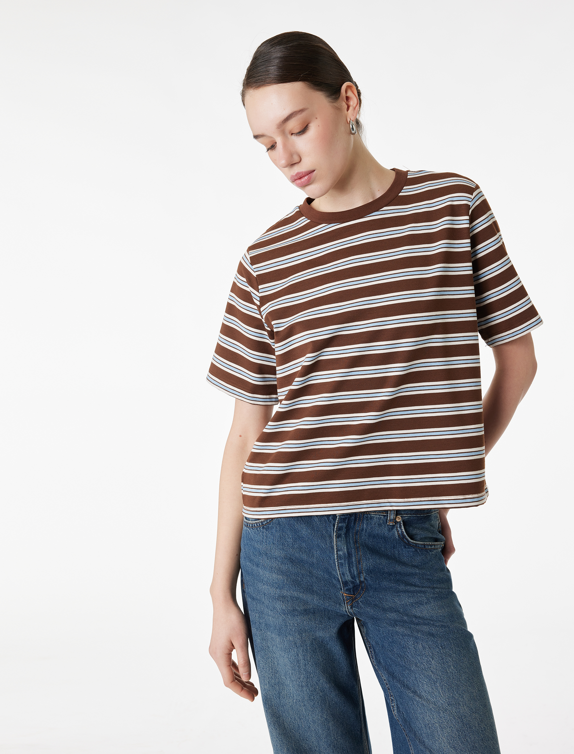   Regular Fit Kısa Kollu Bisiklet Yaka Çizgili Tişört