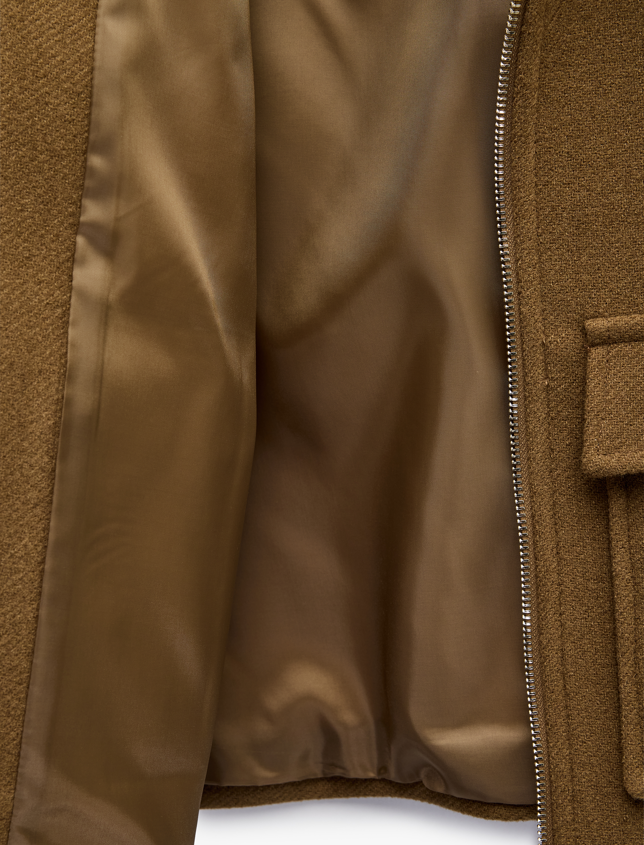   Fermuarlı Cepli Crop Kaşe Ceket