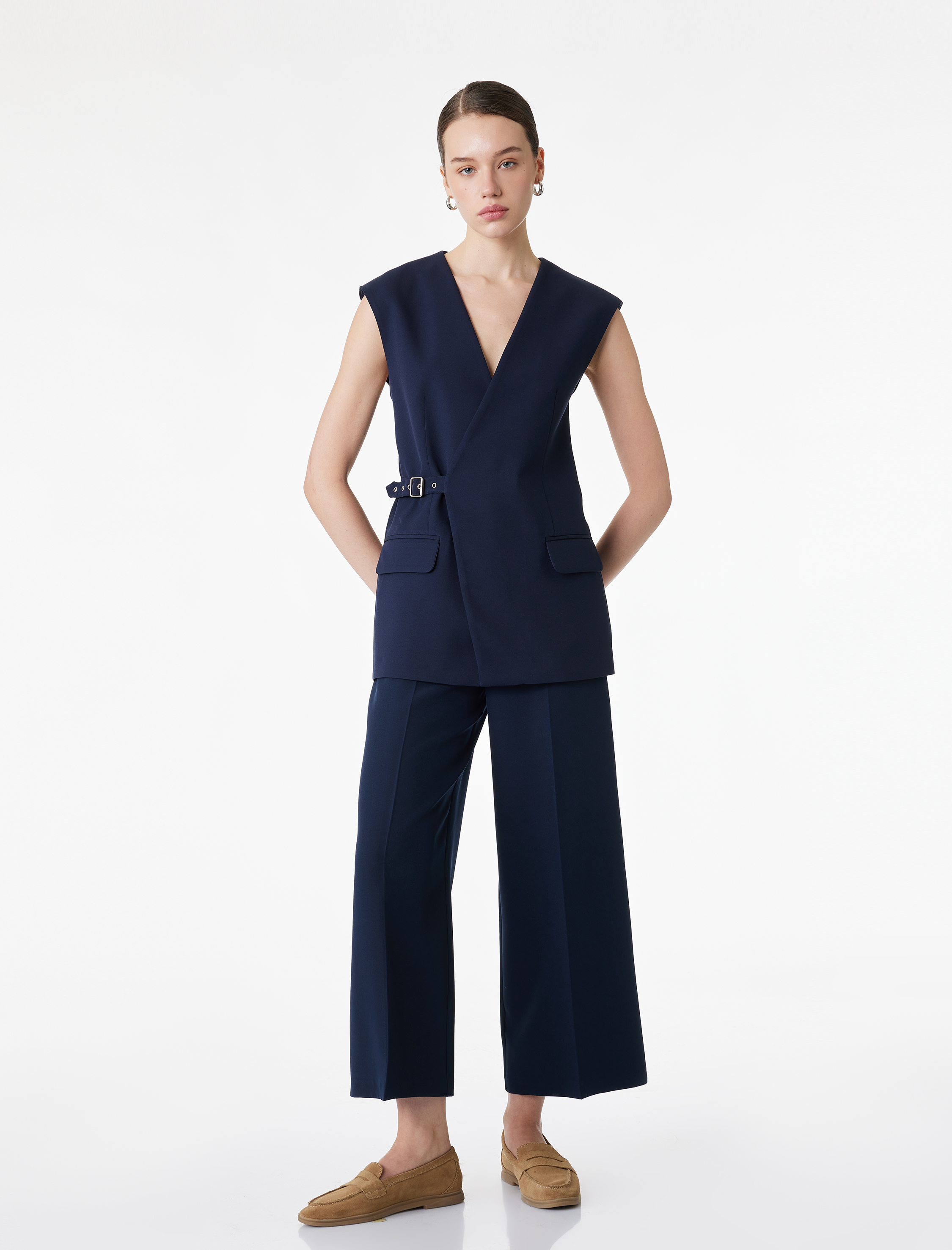   Culotte Fit Kısa Geniş Paça Kumaş Pantolon