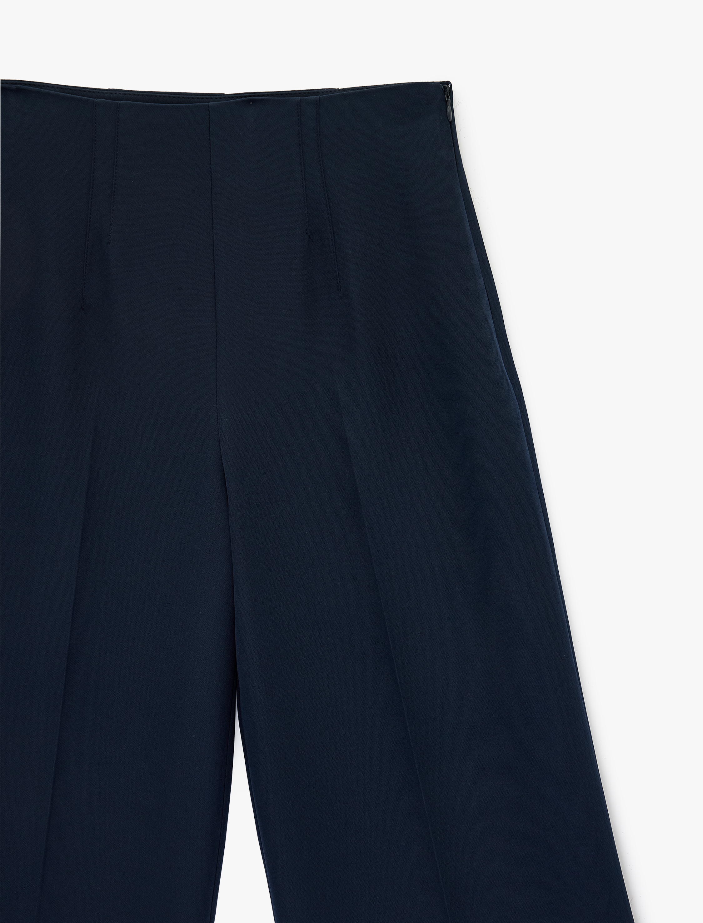   Culotte Fit Kısa Geniş Paça Kumaş Pantolon