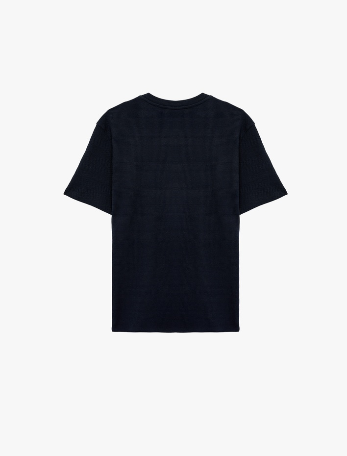  Kısa Kollu Dokulu Bisiklet Yaka Pamuklu Slim Fit Tişört