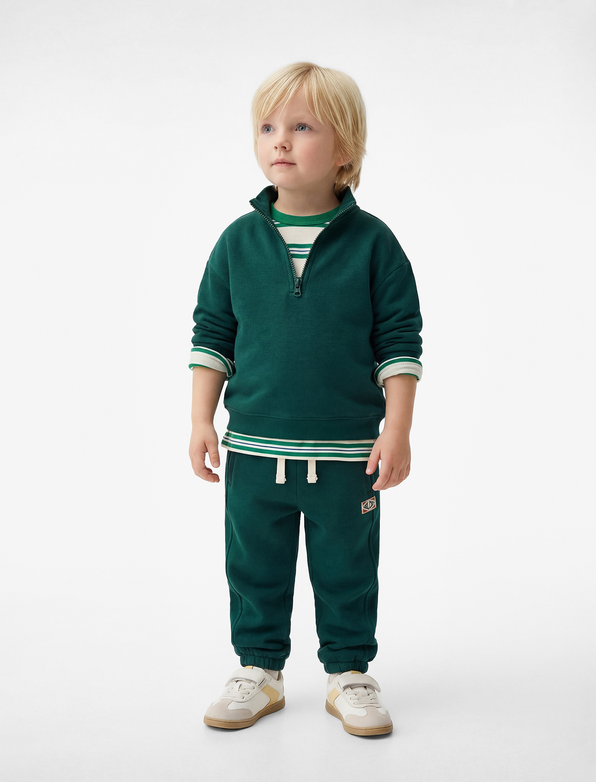  Erkek Bebek Pamuklu Uzun Kollu Yarım Fermuarlı Dik Yaka Sweatshirt