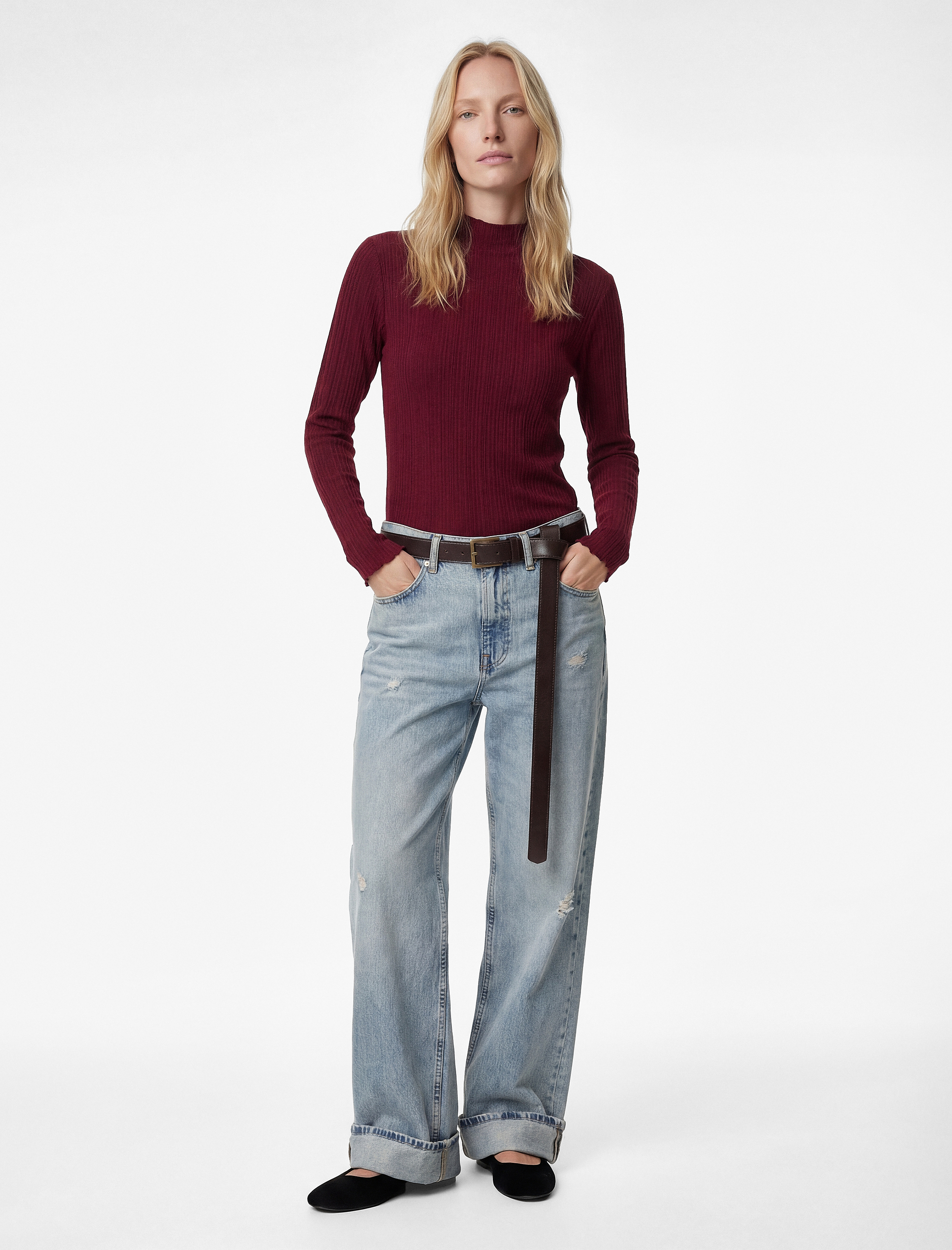   Viskon Kumaş Slim Fit Uzun Kollu Hafif Dik Yaka Dokulu Tişört