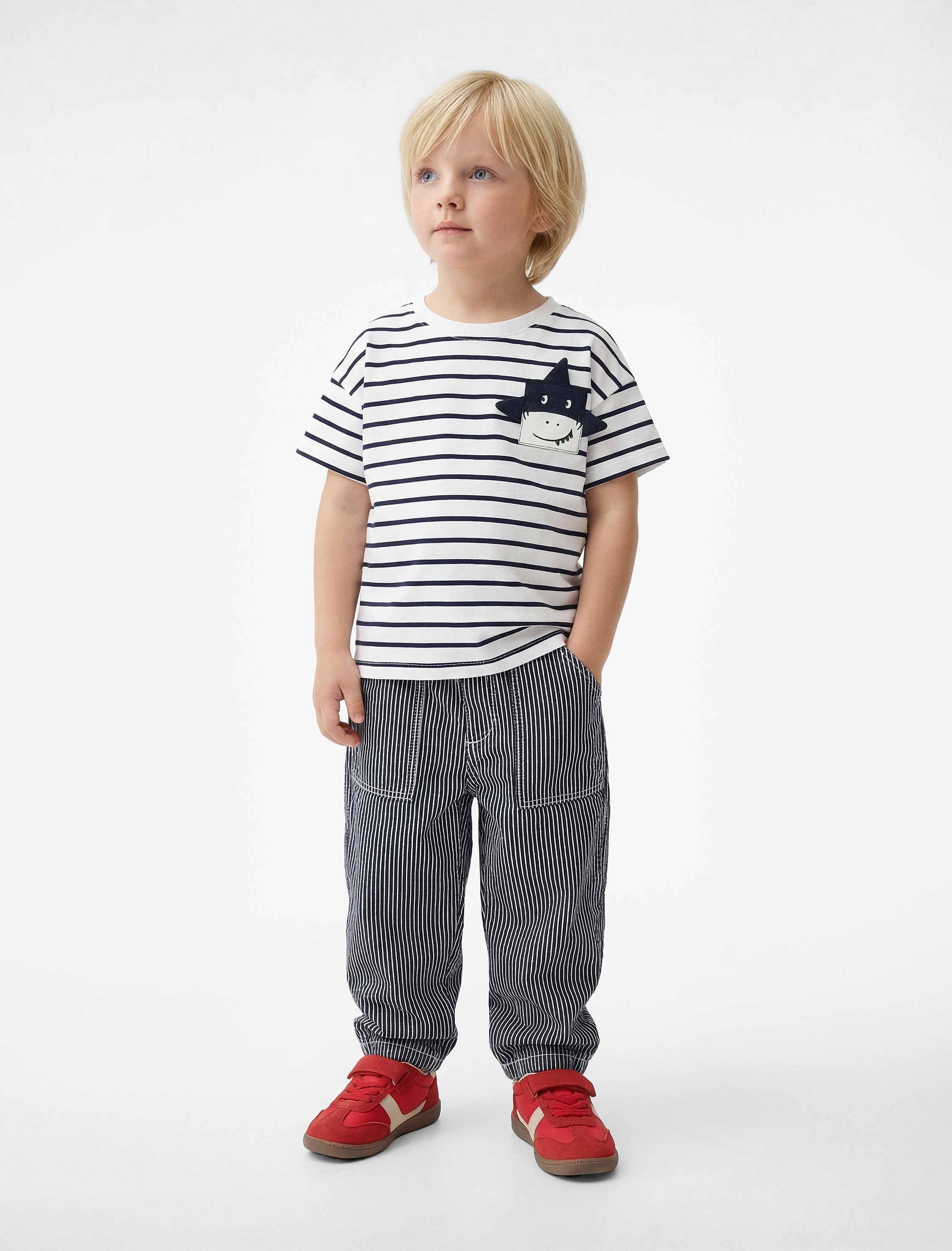  Erkek Bebek Pamuklu Kısa Kollu Bisiklet Yaka Aplikeli Çizgili Tişört