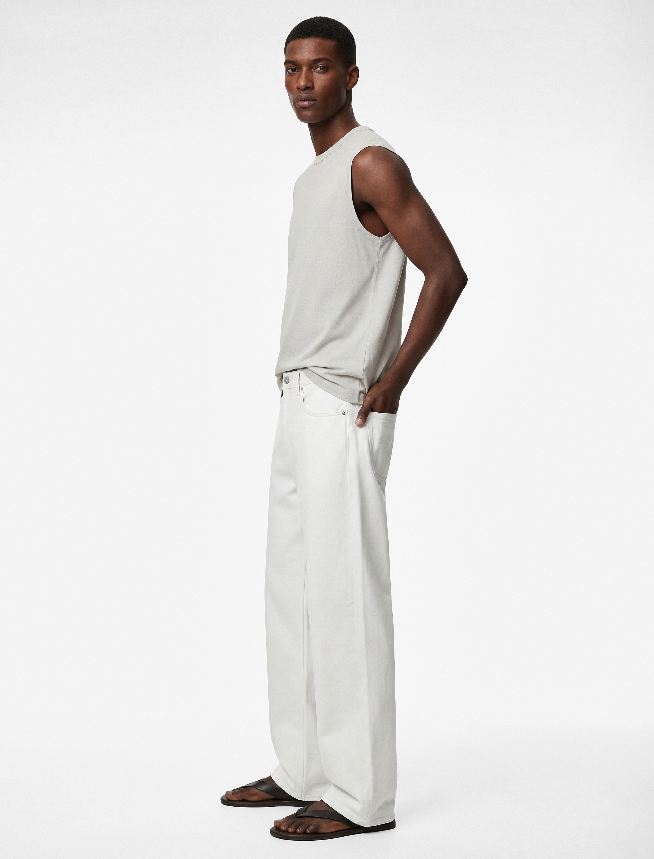   Regular Fit Kolsuz Bisiklet Yaka Pamuklu Basic Atlet