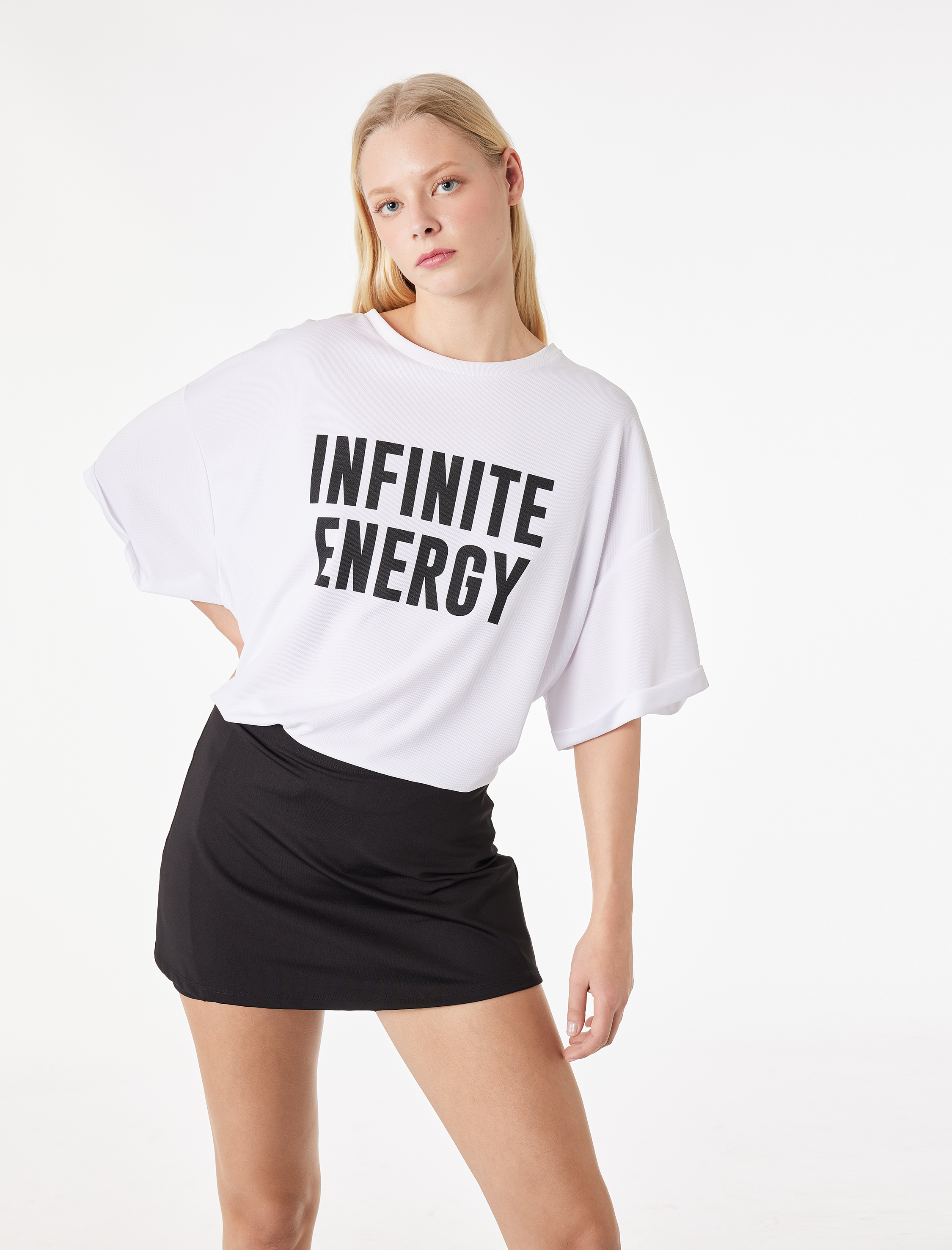   Yarım Kollu Bisiklet Yaka Baskılı Oversize Spor Tişört