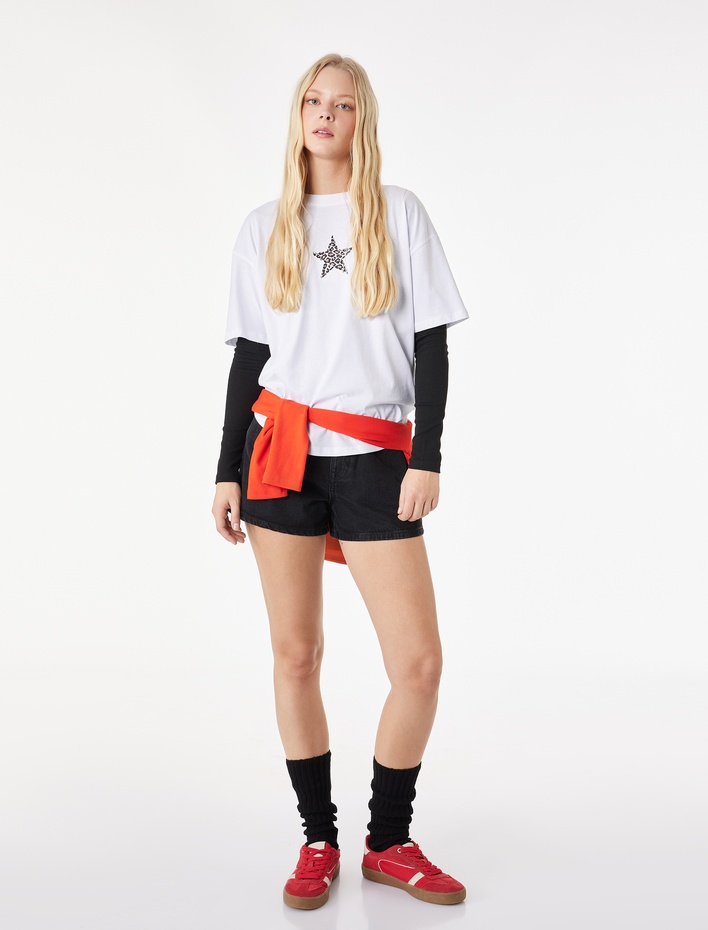  Normal Bel Düğmeli Pamuklu Rahat Kalıp Mini Denim Şort