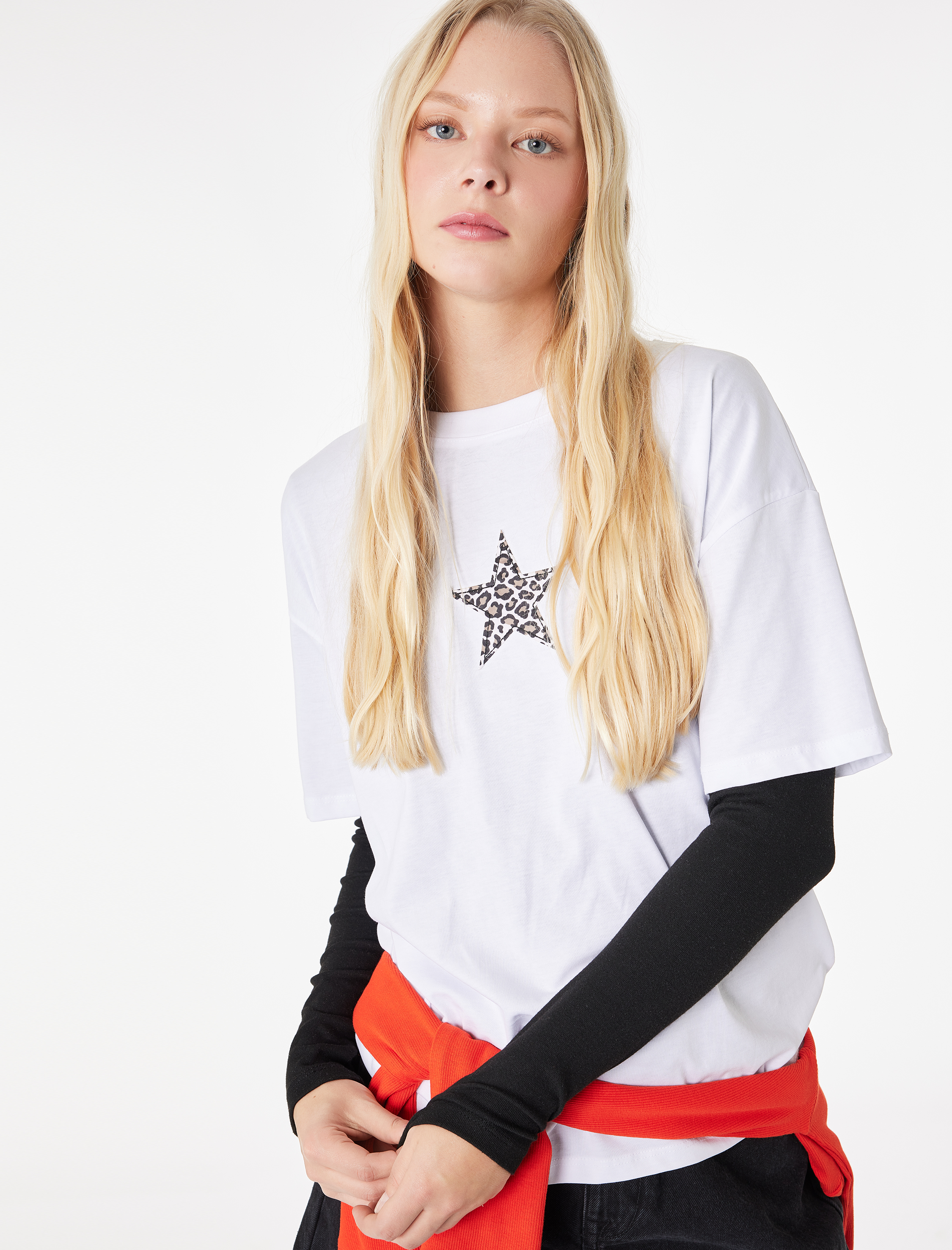   Kısa Kollu Bisiklet Yaka Pamuklu Yıldız Baskılı Oversize Tişört