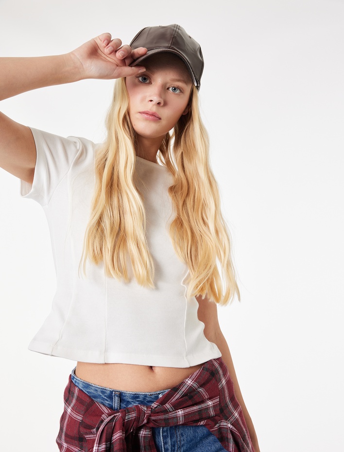  Pamuklu Kısa Kollu Korse Detaylı Bisiklet Yaka Tişört