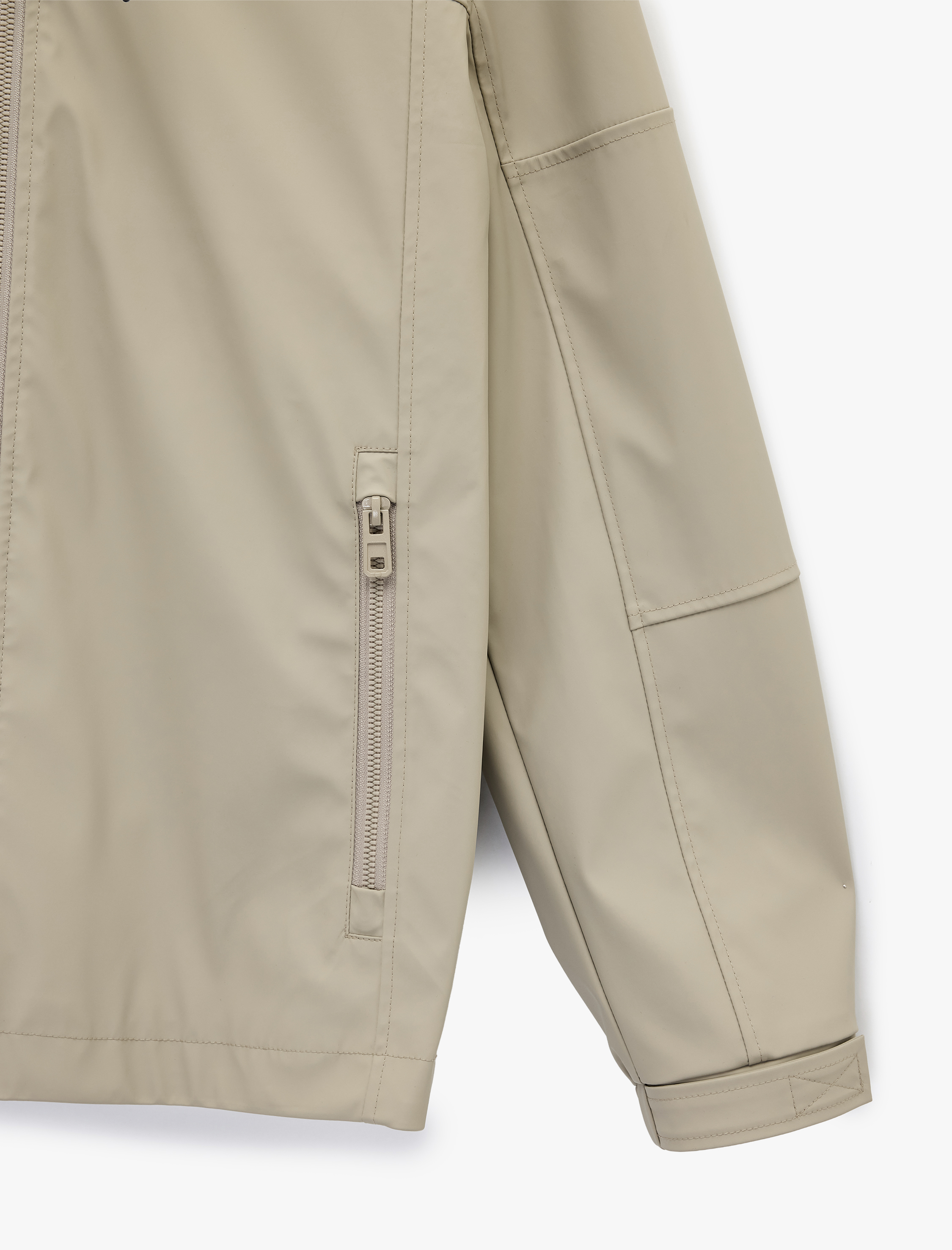   Uzun Kollu Fermuarlı Slim Fit Kapşonlu Yağmurluk