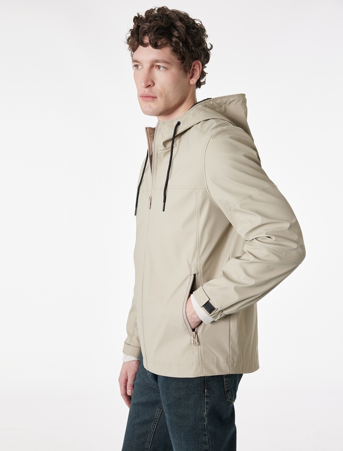  Uzun Kollu Fermuarlı Slim Fit Kapşonlu Yağmurluk