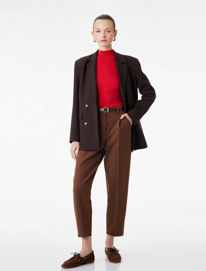  Normal Bel Cepli Kemerli Havuç Pantolon