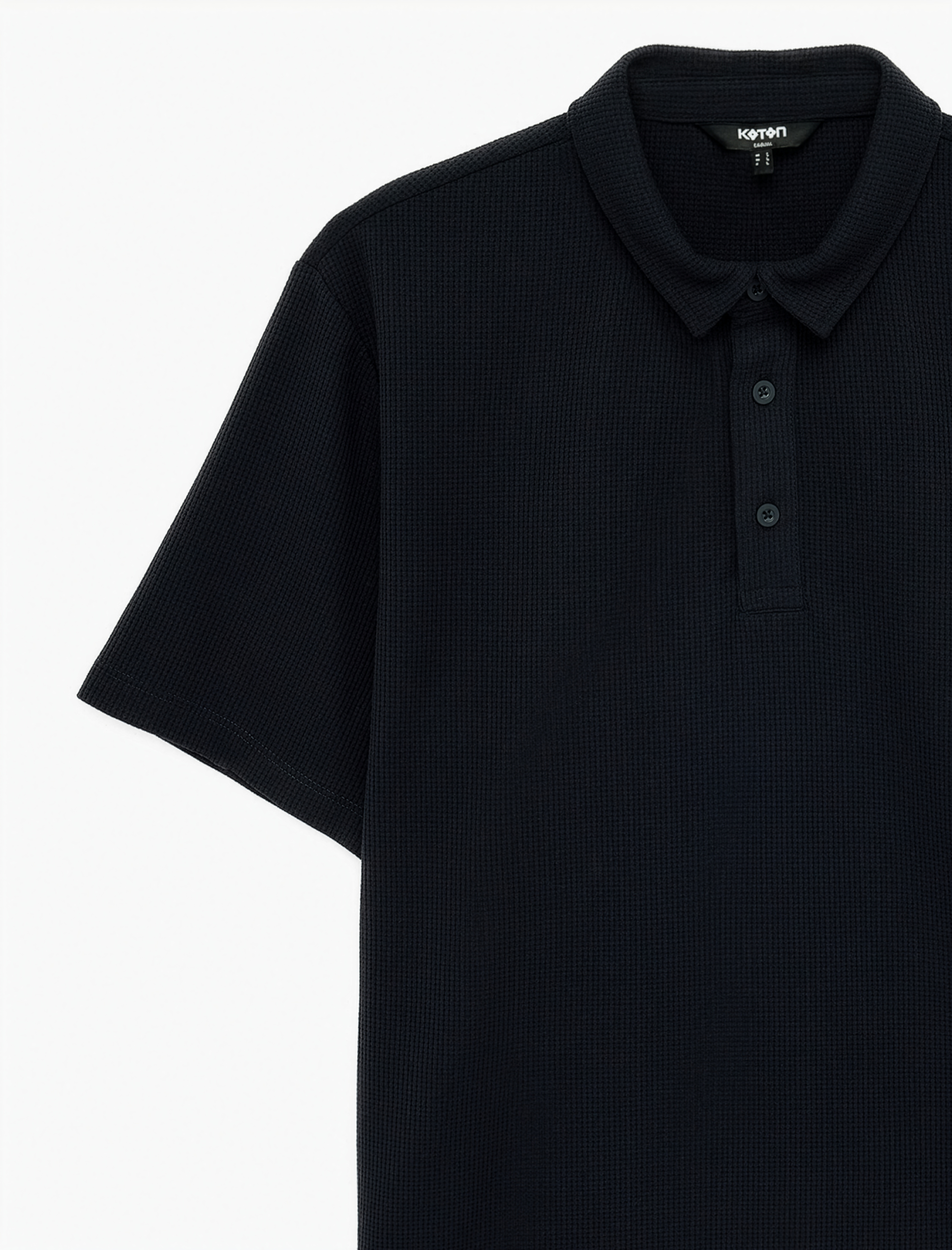   Regular Fit Waffle Dokulu Düğmeli Kısa Kollu Polo Yaka Tişört