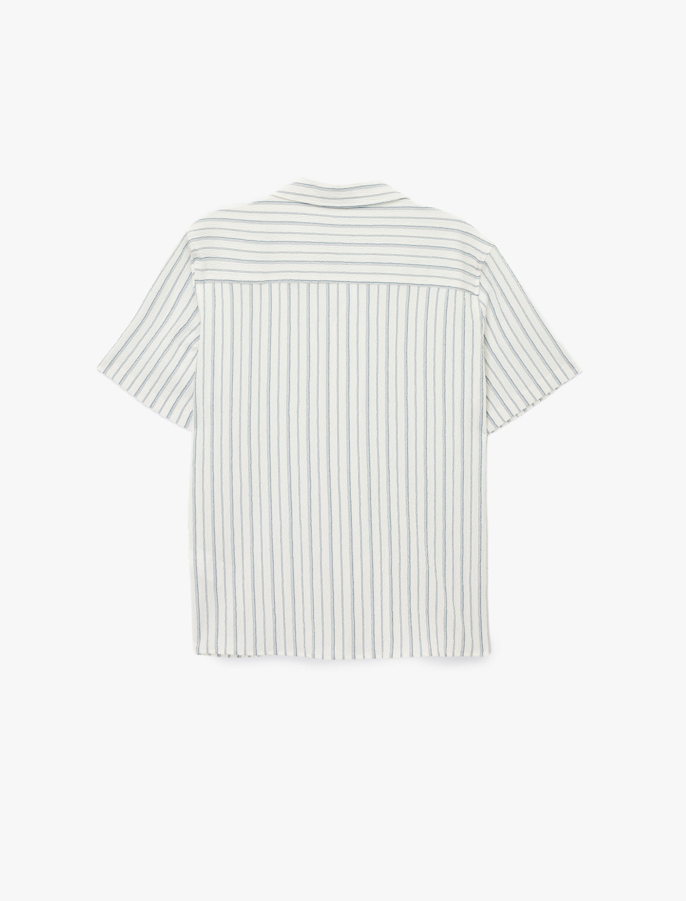   Regular Fit Kısa Kollu Devrik Yaka Çizgili Gömlek